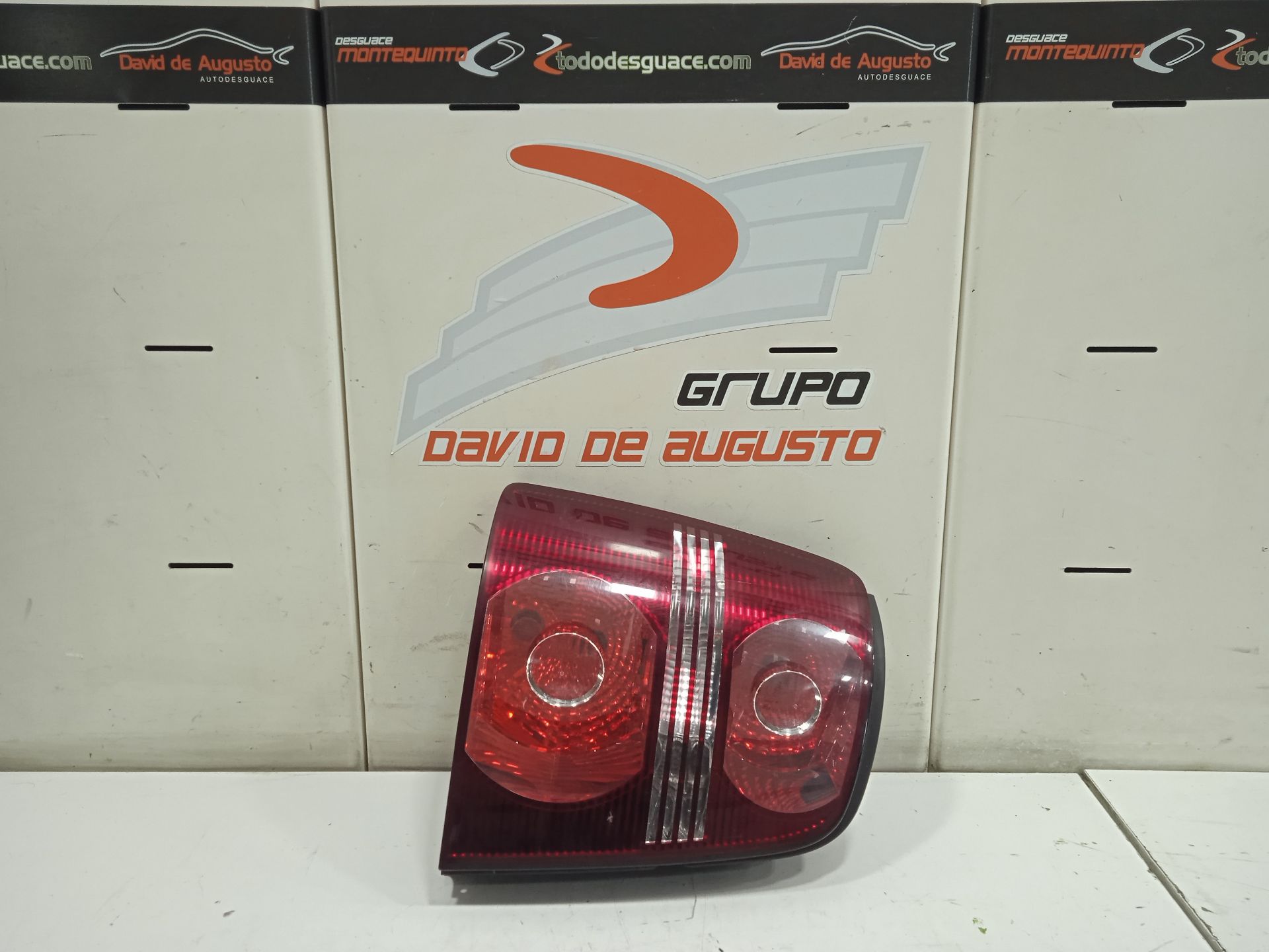 Piloto trasero izquierdo volkswagen touran (1t2) advance