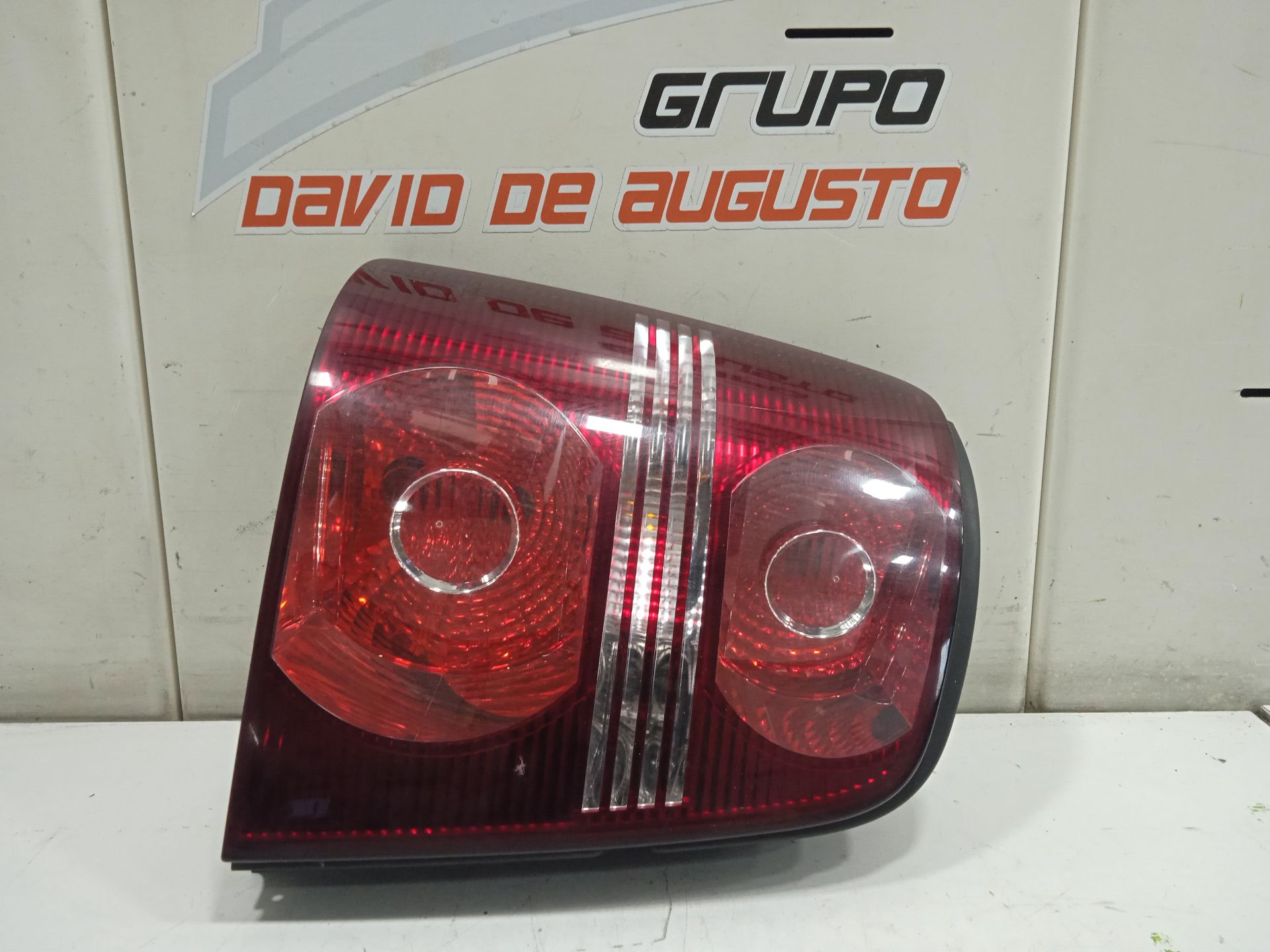 Piloto trasero izquierdo volkswagen touran (1t2) advance