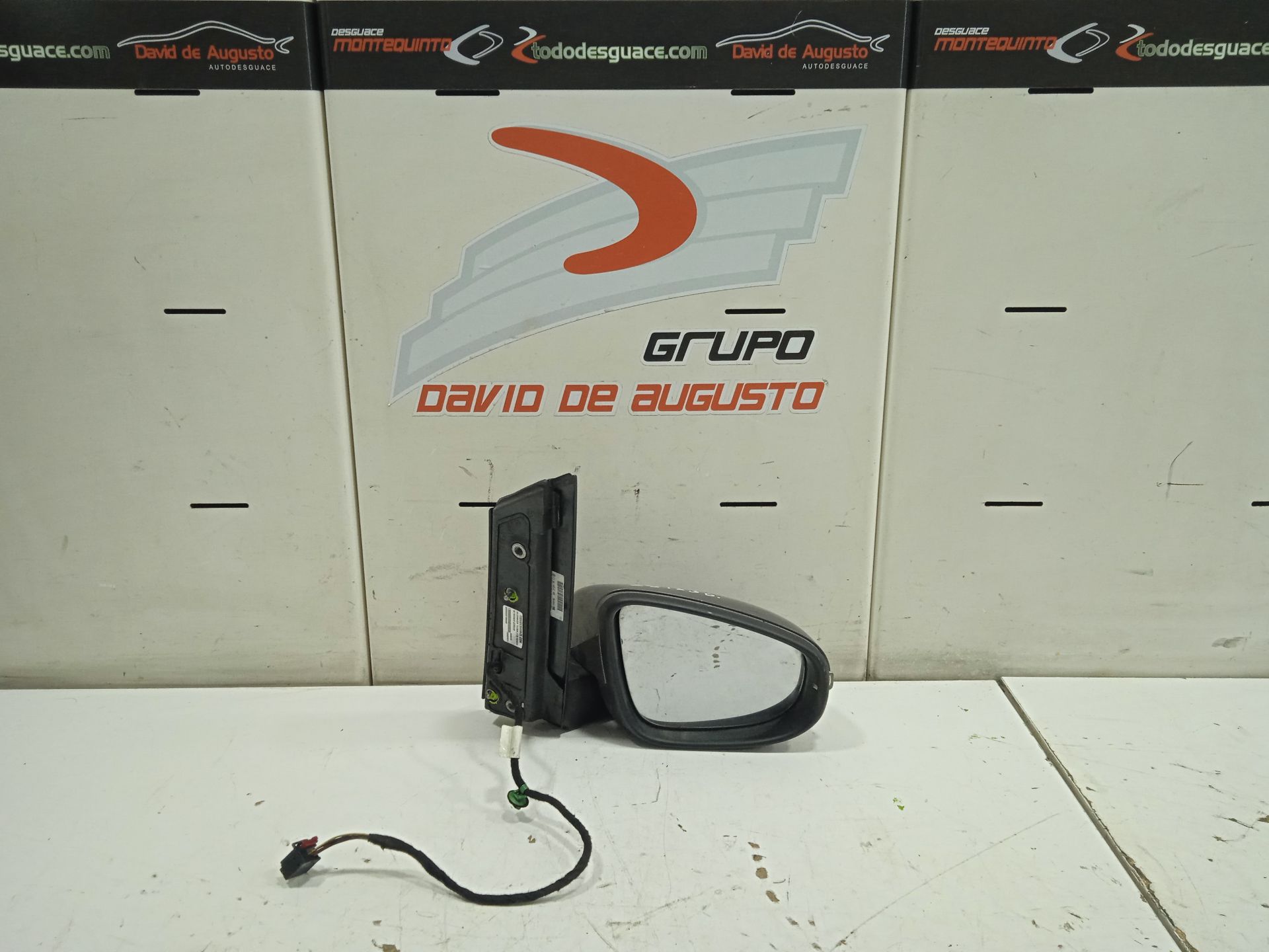 Retrovisor derecho volkswagen touran (1t2) advance