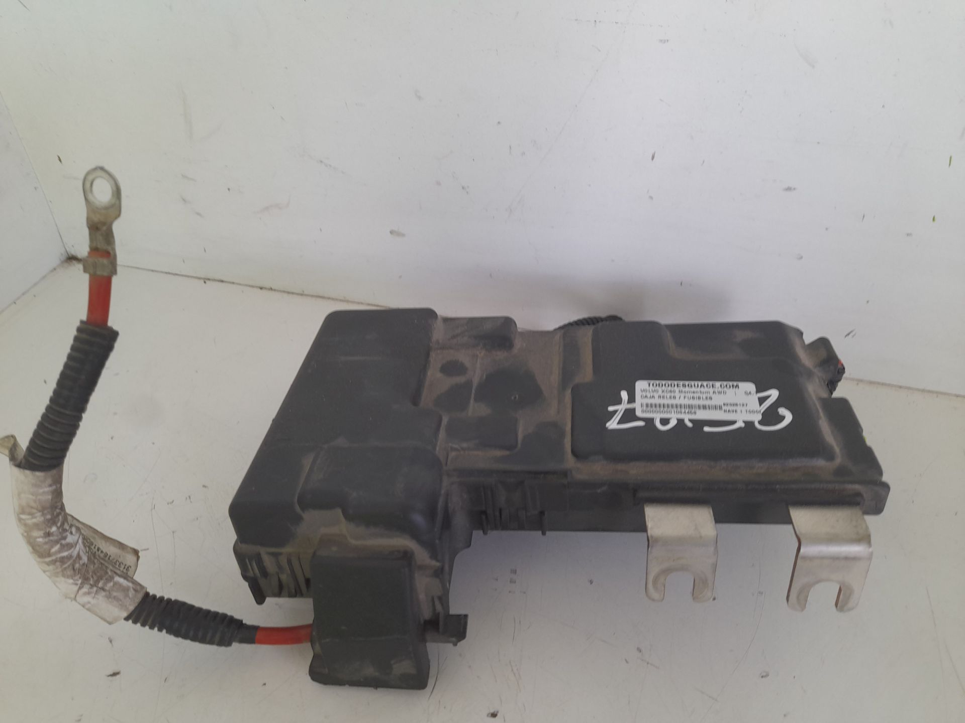 Caja reles / fusibles volvo xc60 momentum awd