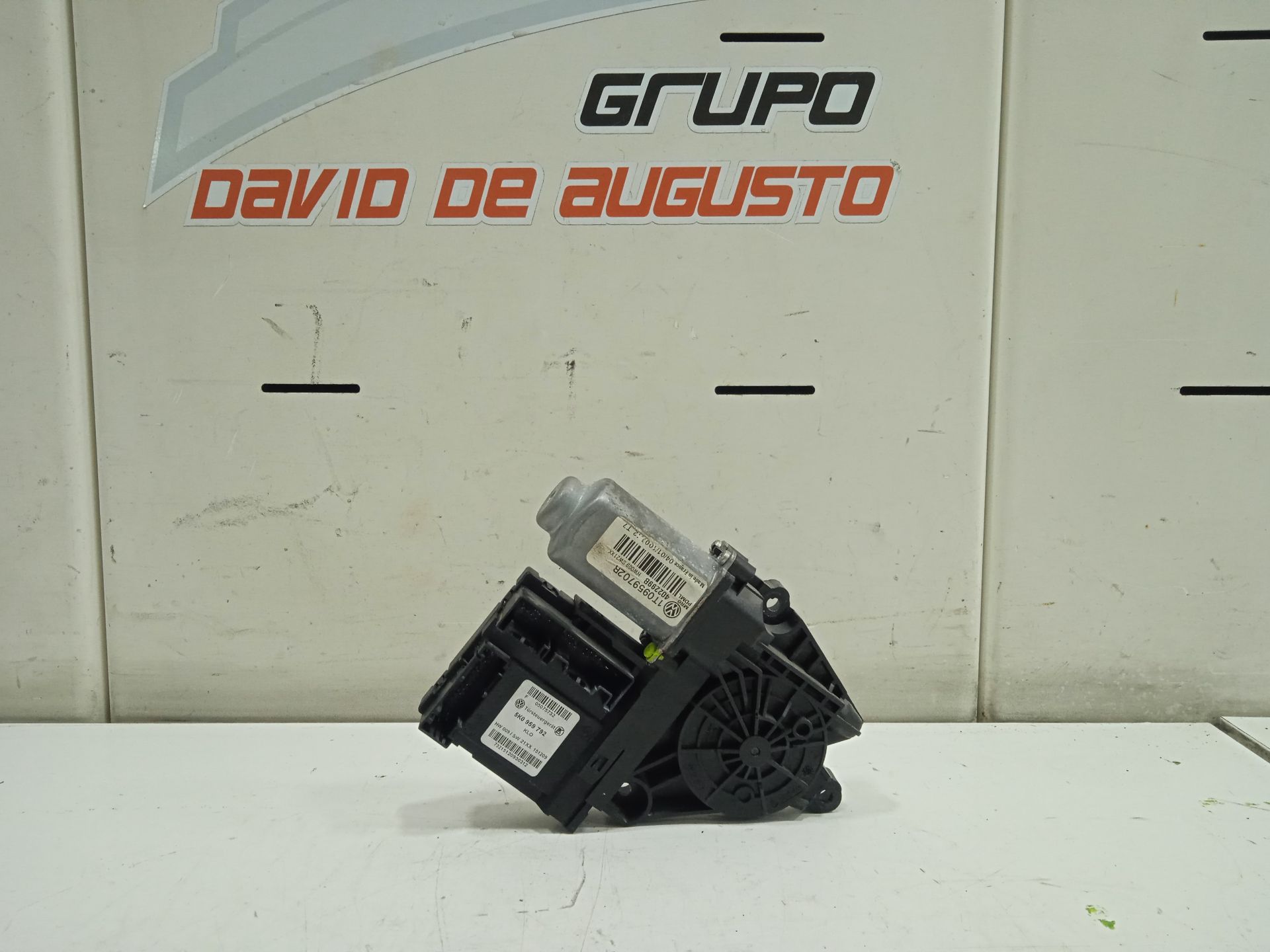 Motor elevalunas delantero derecho volkswagen touran (1t2) advance