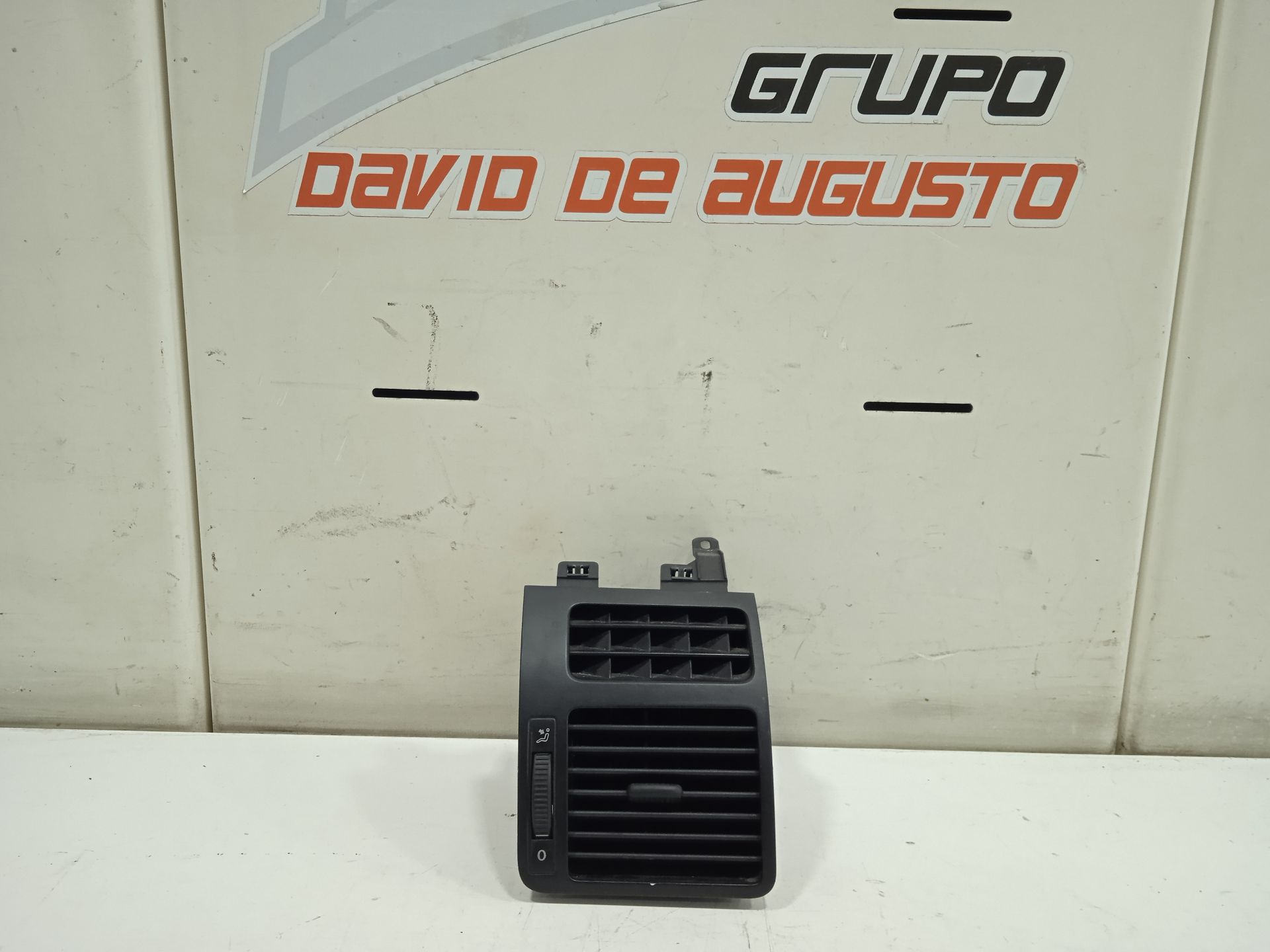 No identificado volkswagen touran (1t2) advance