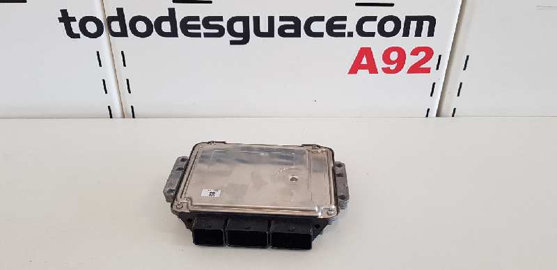  centralita motor uce   renault scenic ii i- music 1.9 dci diesel