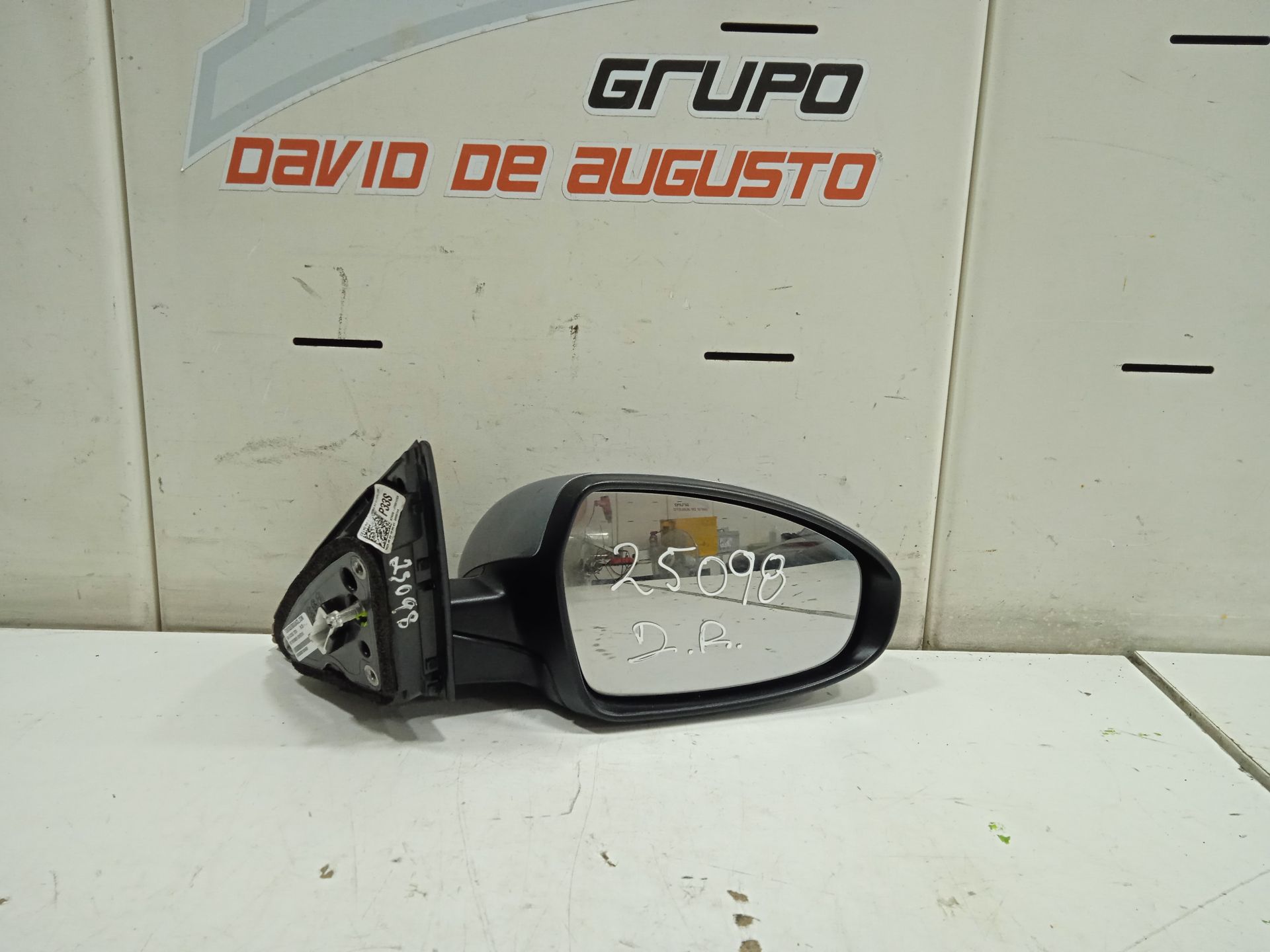 Retrovisor derecho kia xceed tech