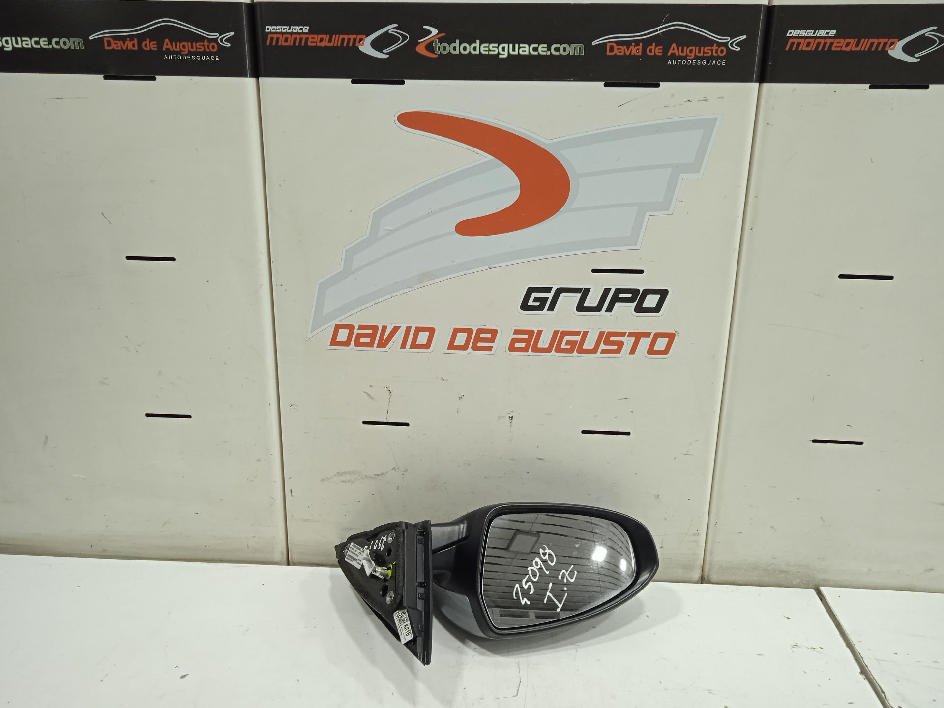 Retrovisor izquierdo kia xceed tech