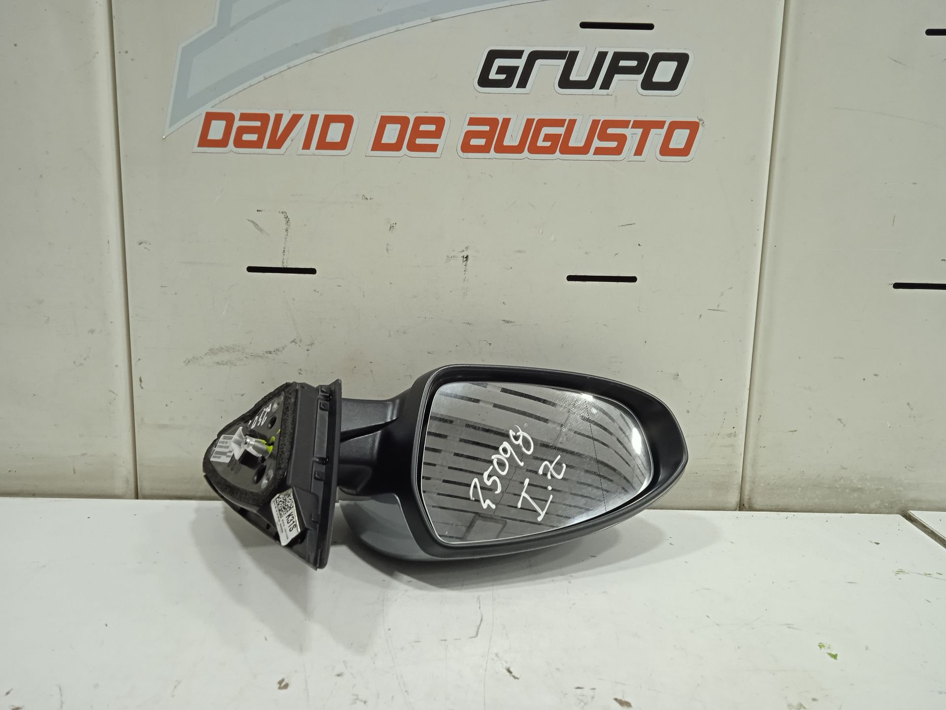 Retrovisor izquierdo kia xceed tech