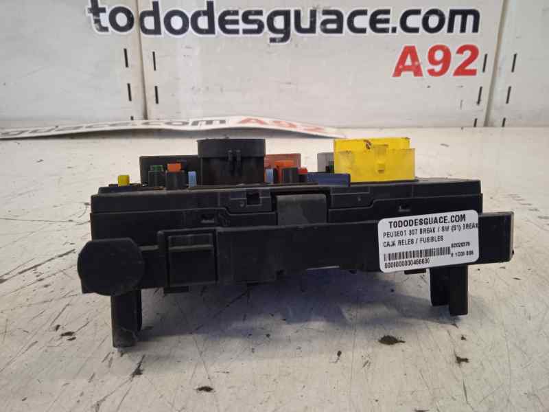 Caja reles / fusibles peugeot 307 break  sw (s1)(04.2002) break xs