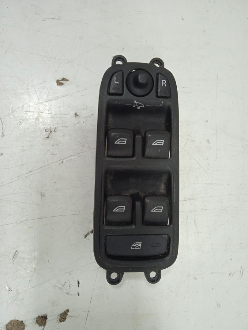 Mando elevalunas delantero izquierdo volvo xc60 momentum awd