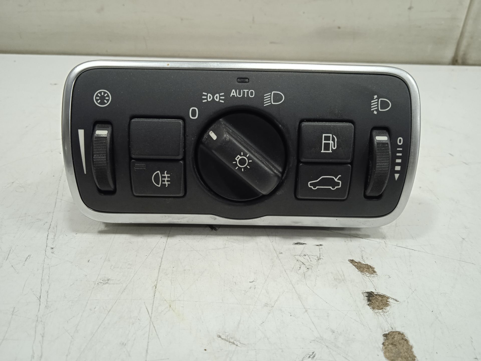 Mando luces volvo xc60 momentum awd
