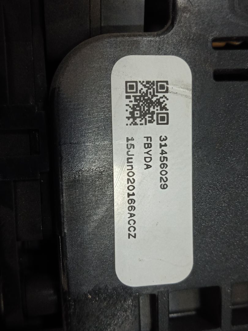 No identificado volvo xc60 momentum awd