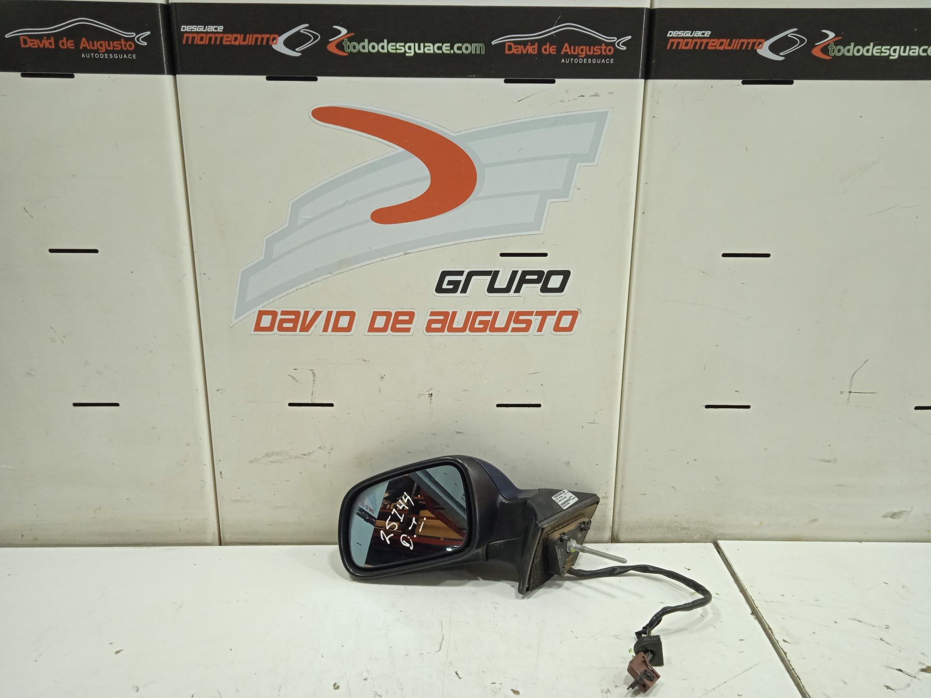 Retrovisor izquierdo peugeot 407 sport