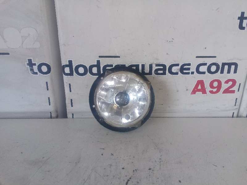 Faro derecho   no identificado