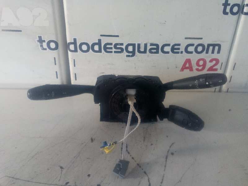 Mando multifuncion peugeot 307 berlina (s2) dsign