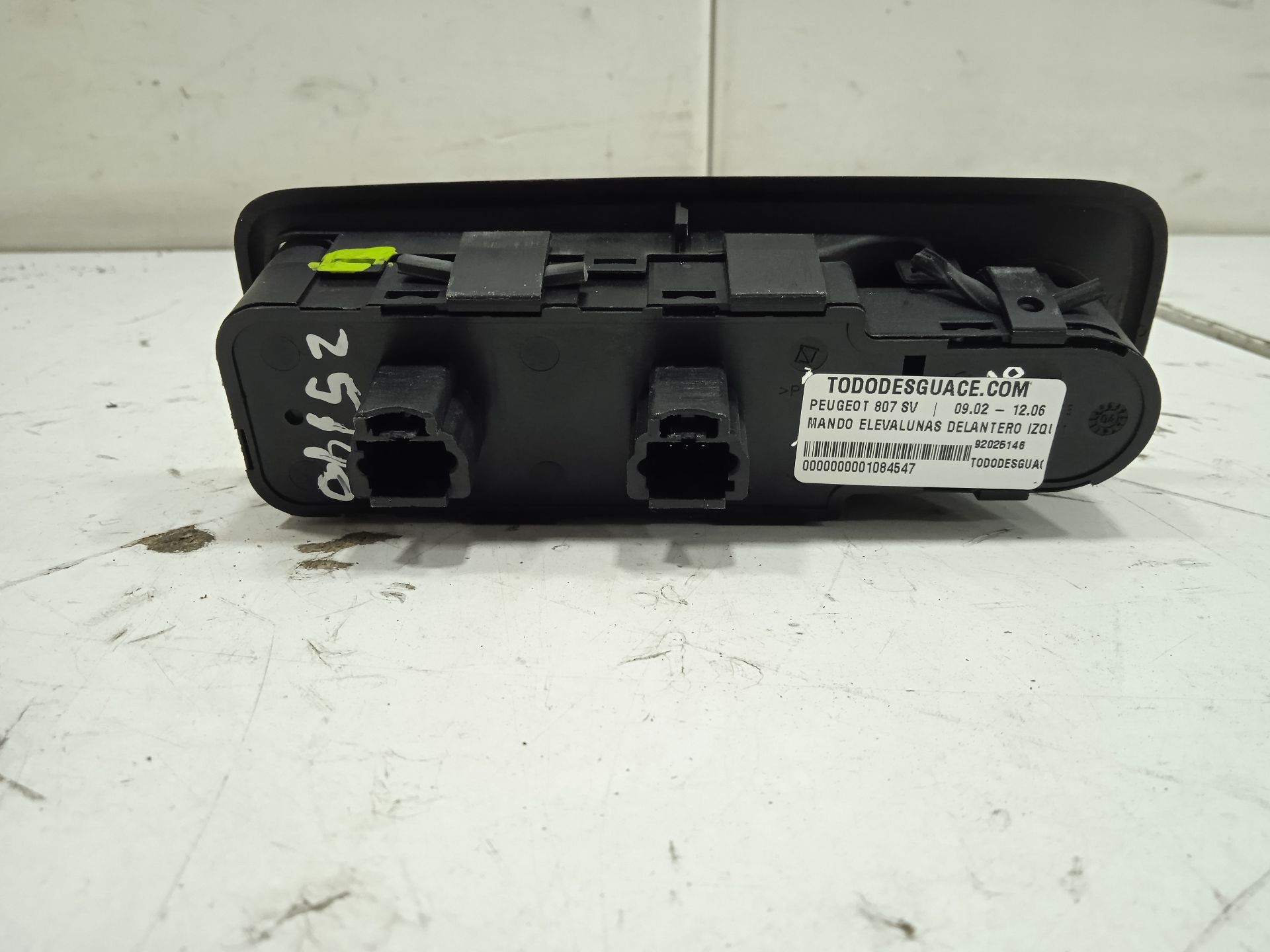 Mando elevalunas delantero izquierdo peugeot 807 sv