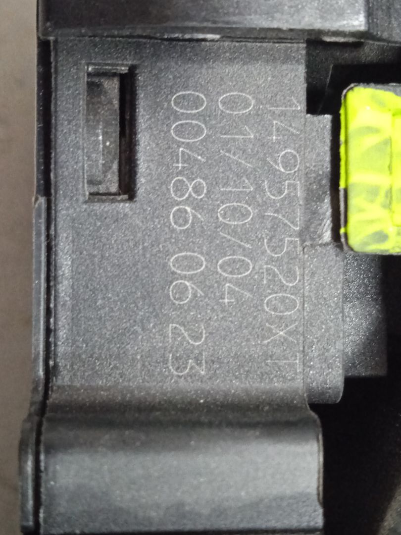 Mando elevalunas delantero izquierdo peugeot 807 sv