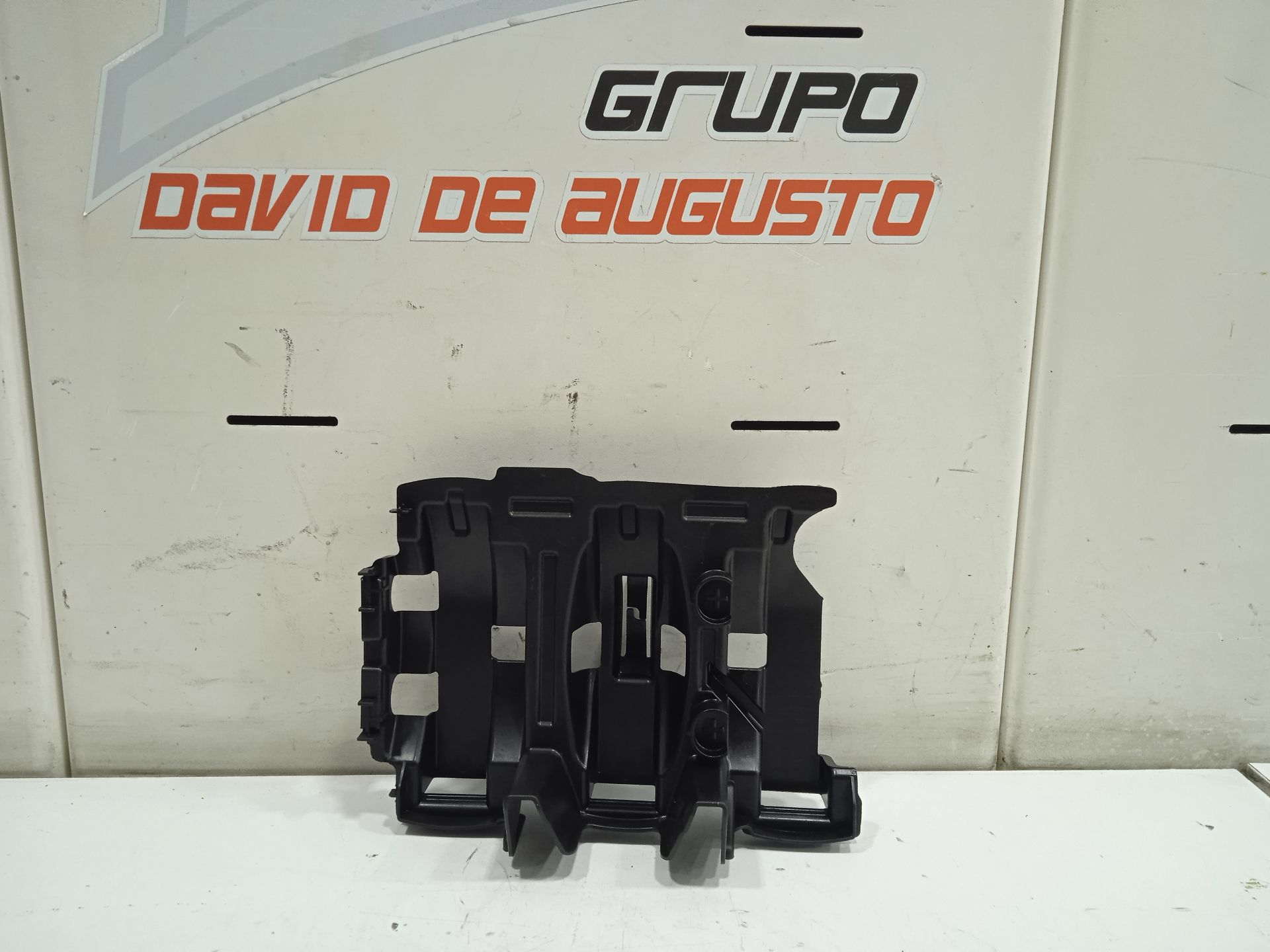 Soporte bateria peugeot 308 active