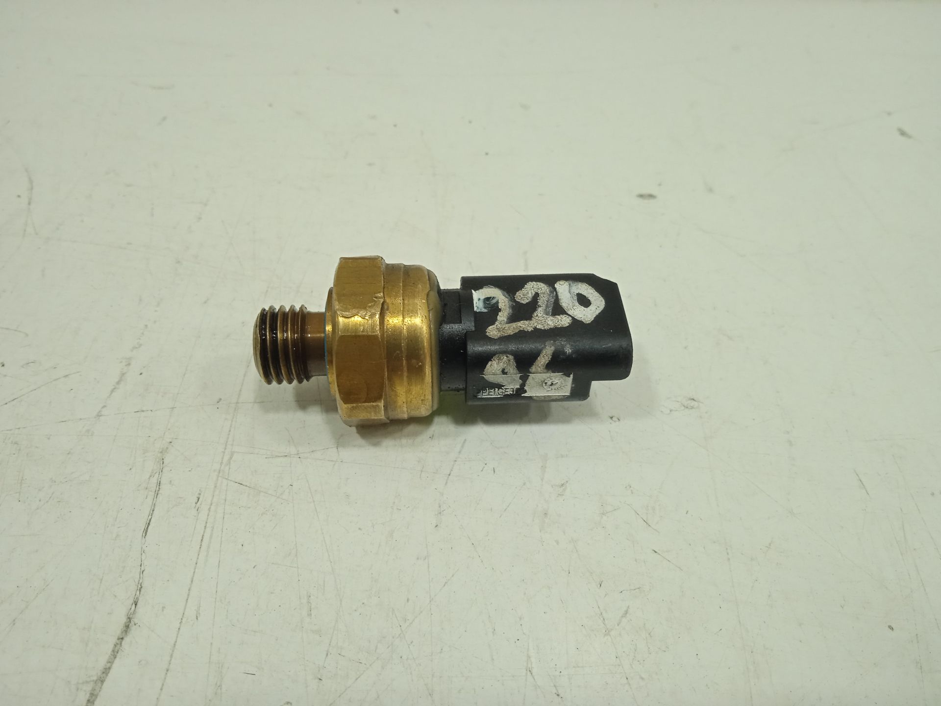 Sensor de presiÓn del aceite active