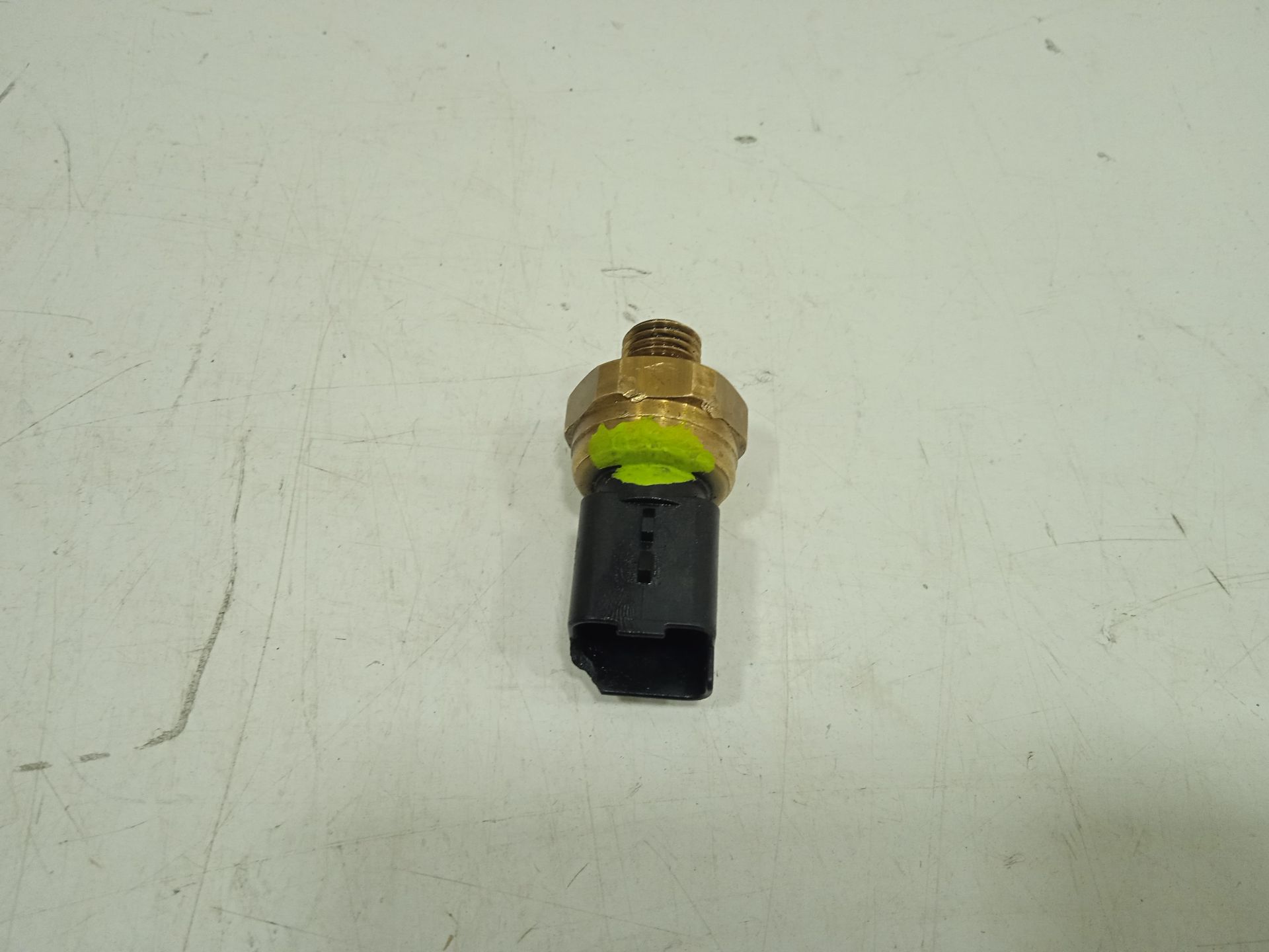 Sensor de presiÓn del aceite active