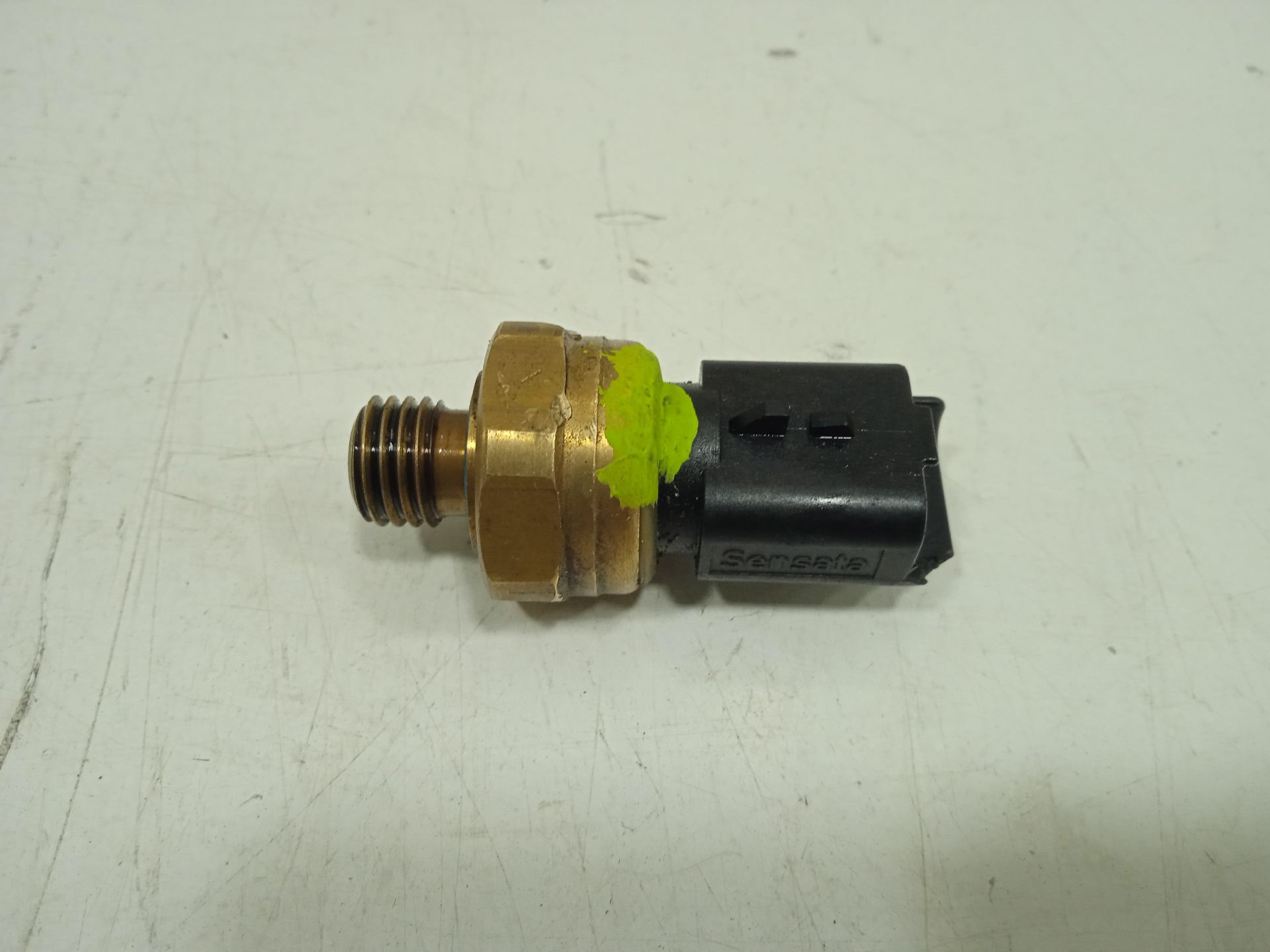 Sensor de presiÓn del aceite active
