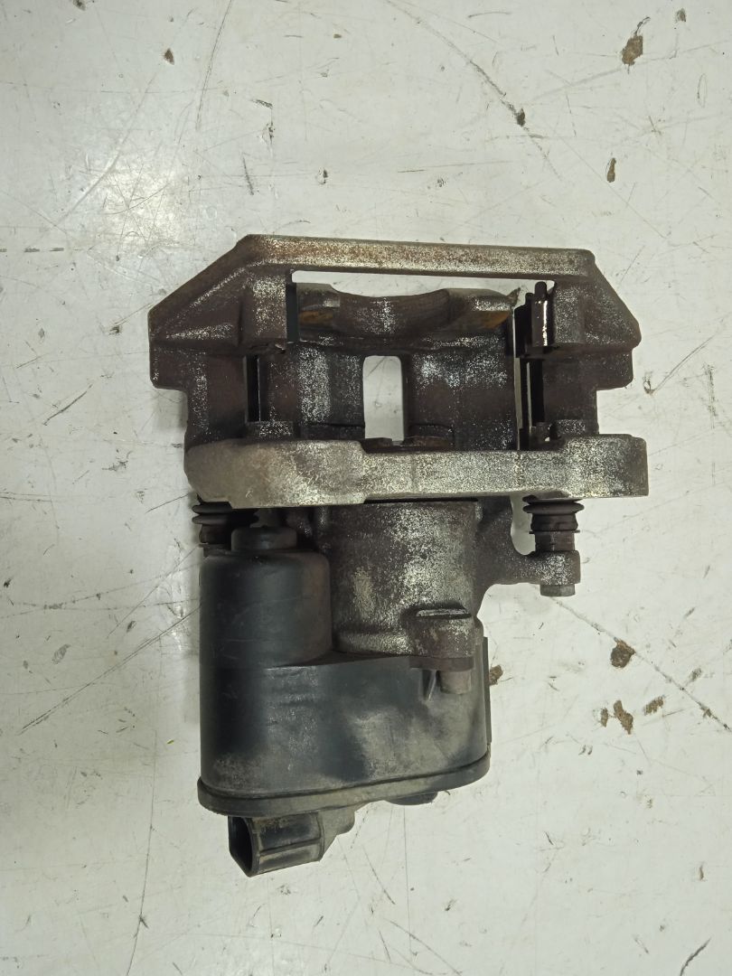 Pinza de freno trasera izquierda volvo xc60 momentum awd