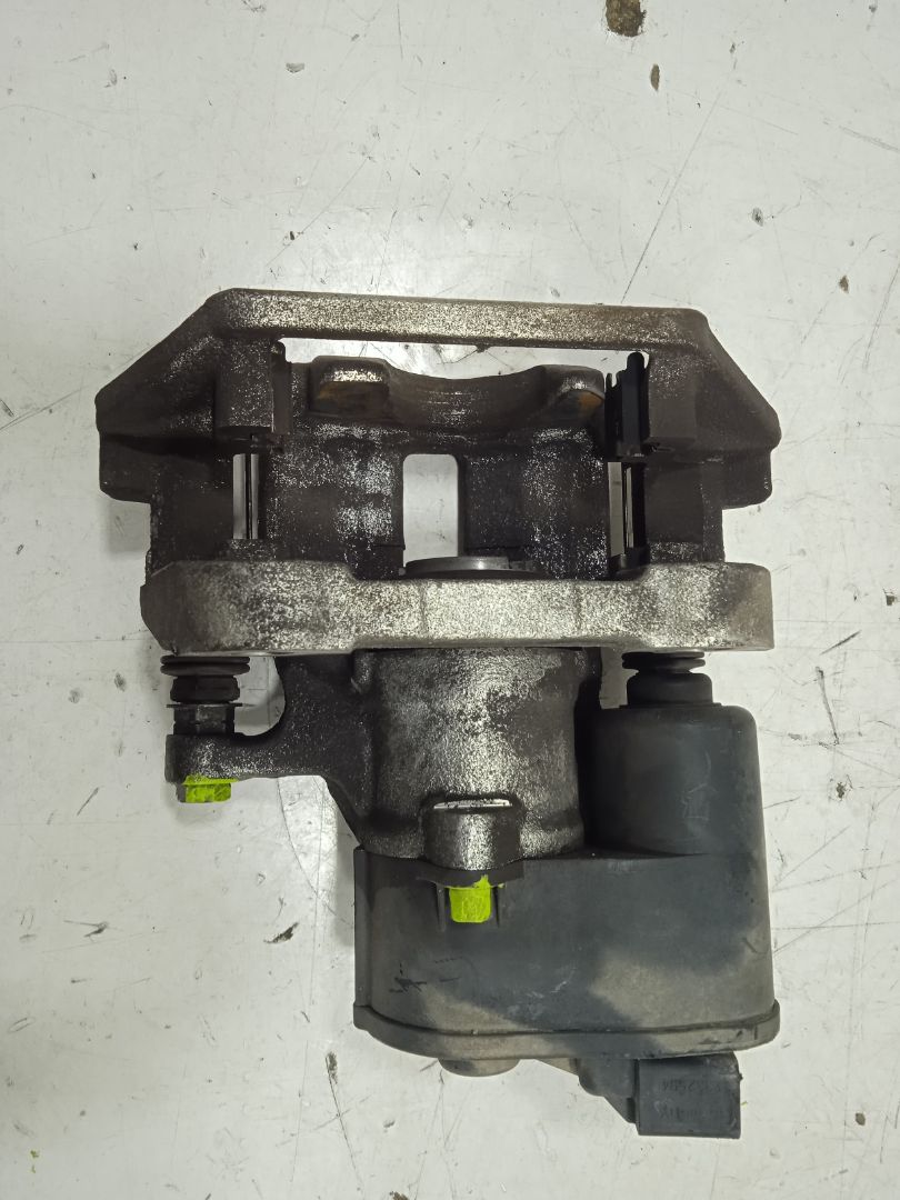 Pinza de freno trasera derecha volvo xc60 momentum awd