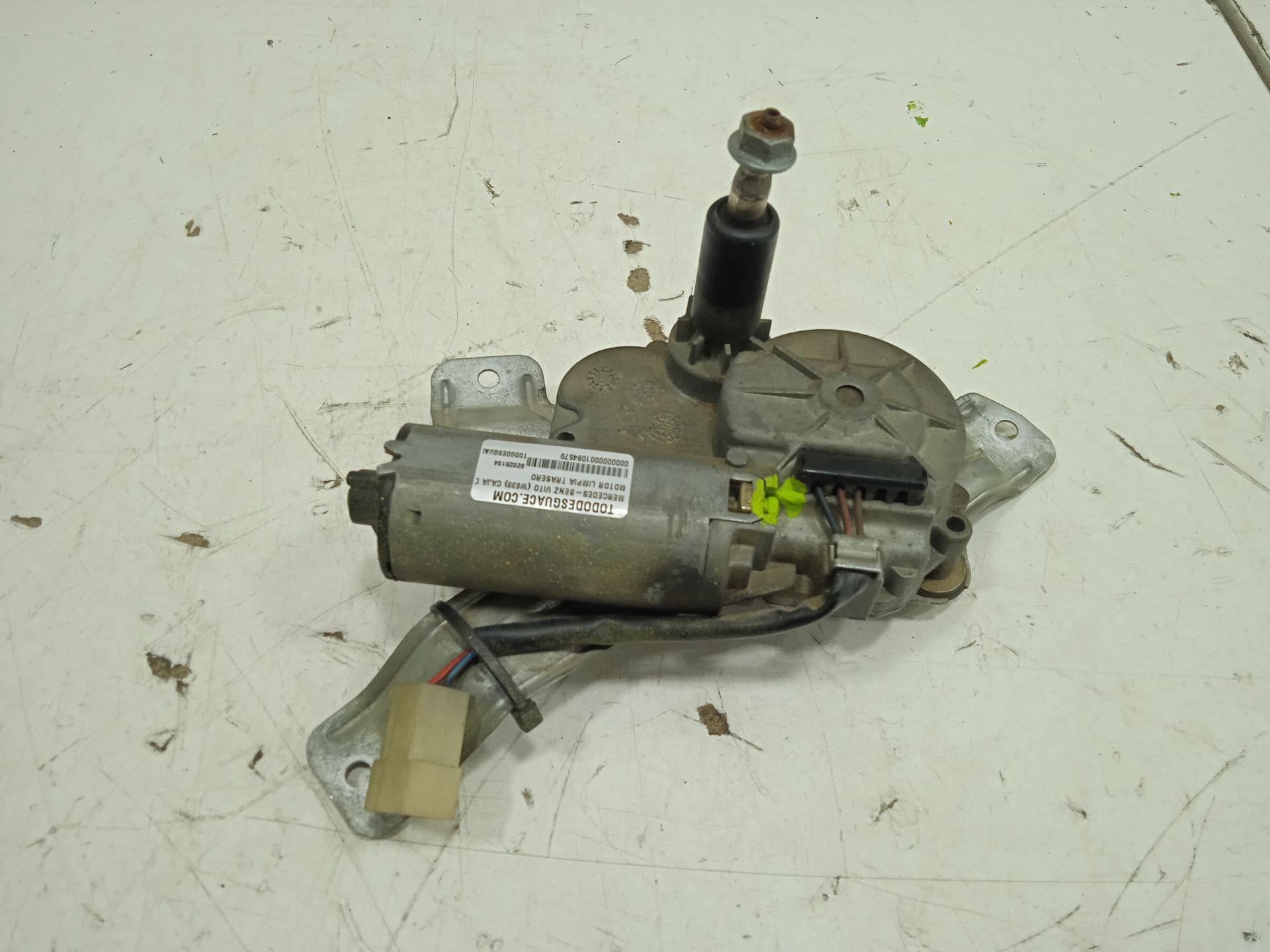 Motor limpia trasero 108 cdi     (638.094)