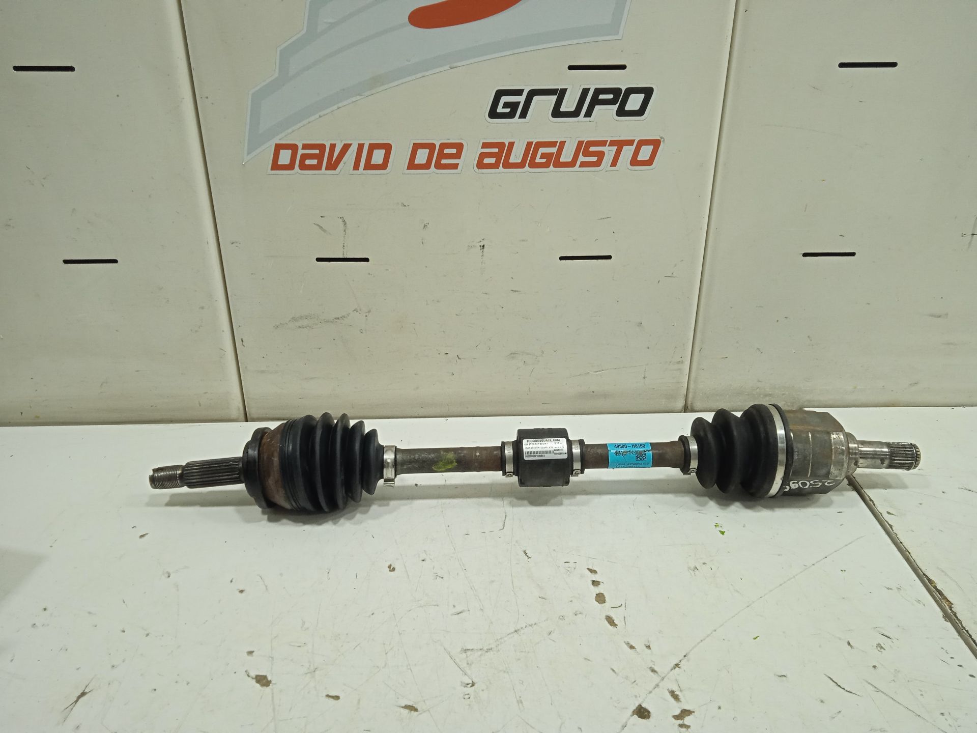Transmision delantera izquierda kia stonic (ybcuv) 
