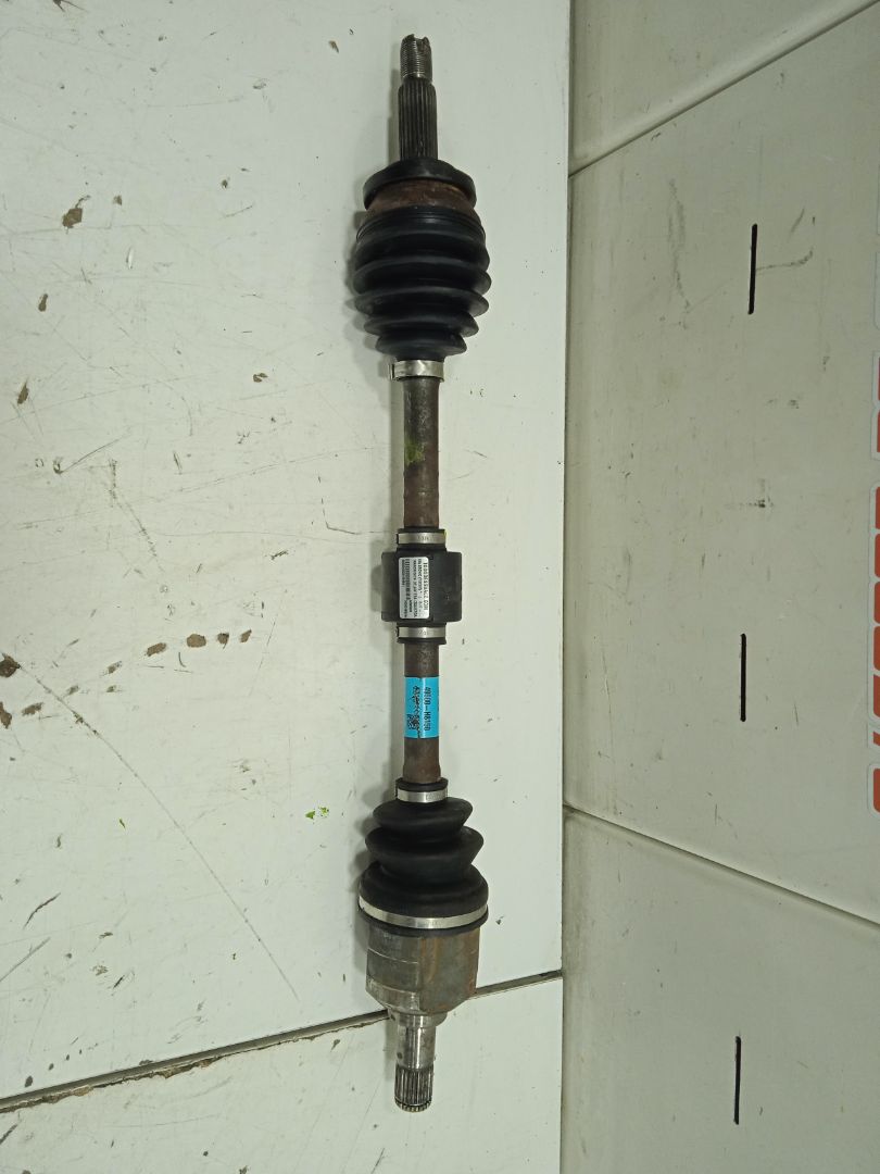 Transmision delantera izquierda kia stonic (ybcuv) 