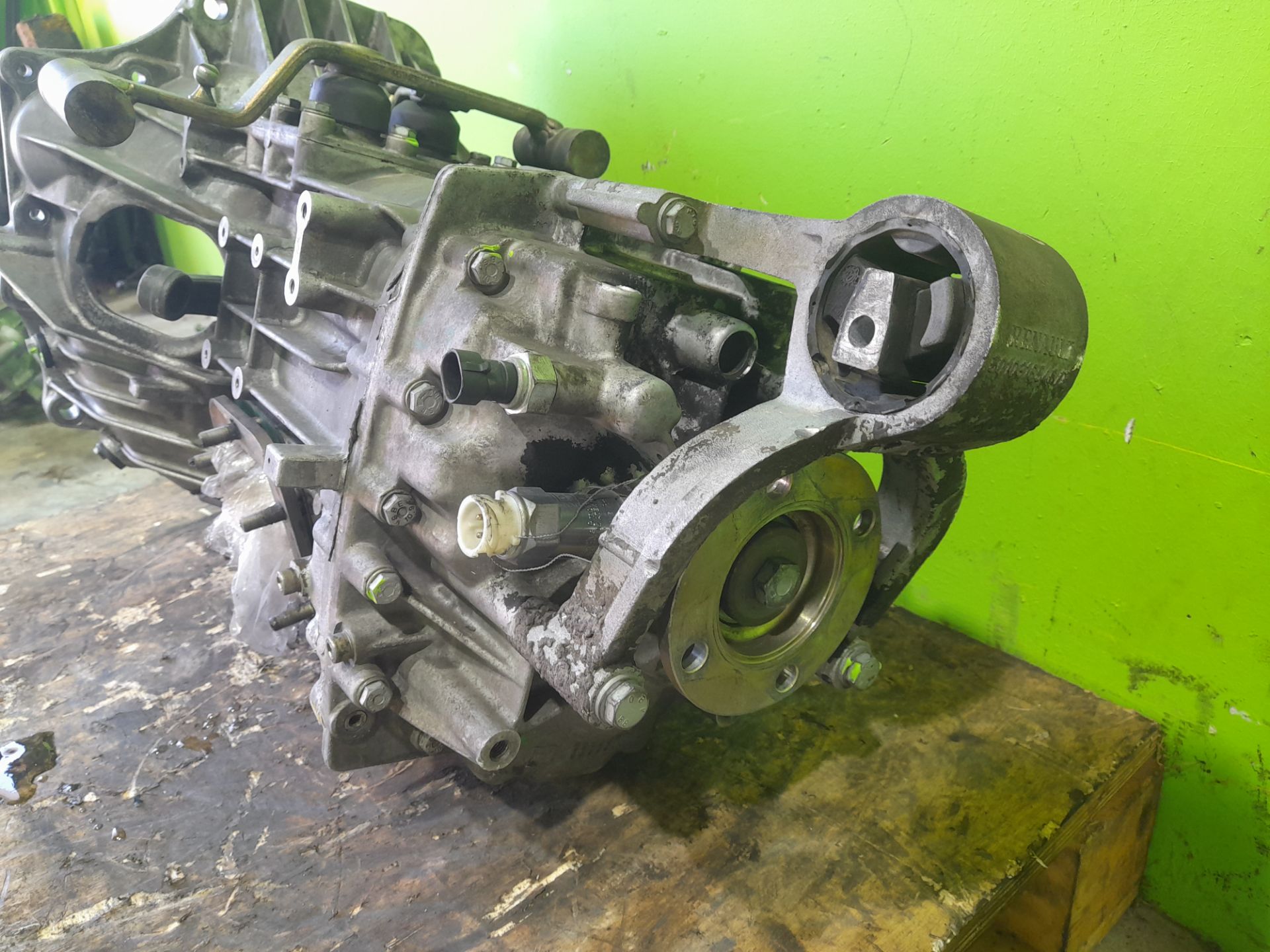 Caja cambios renault mascott (2000) pr   110.35505560 corto
