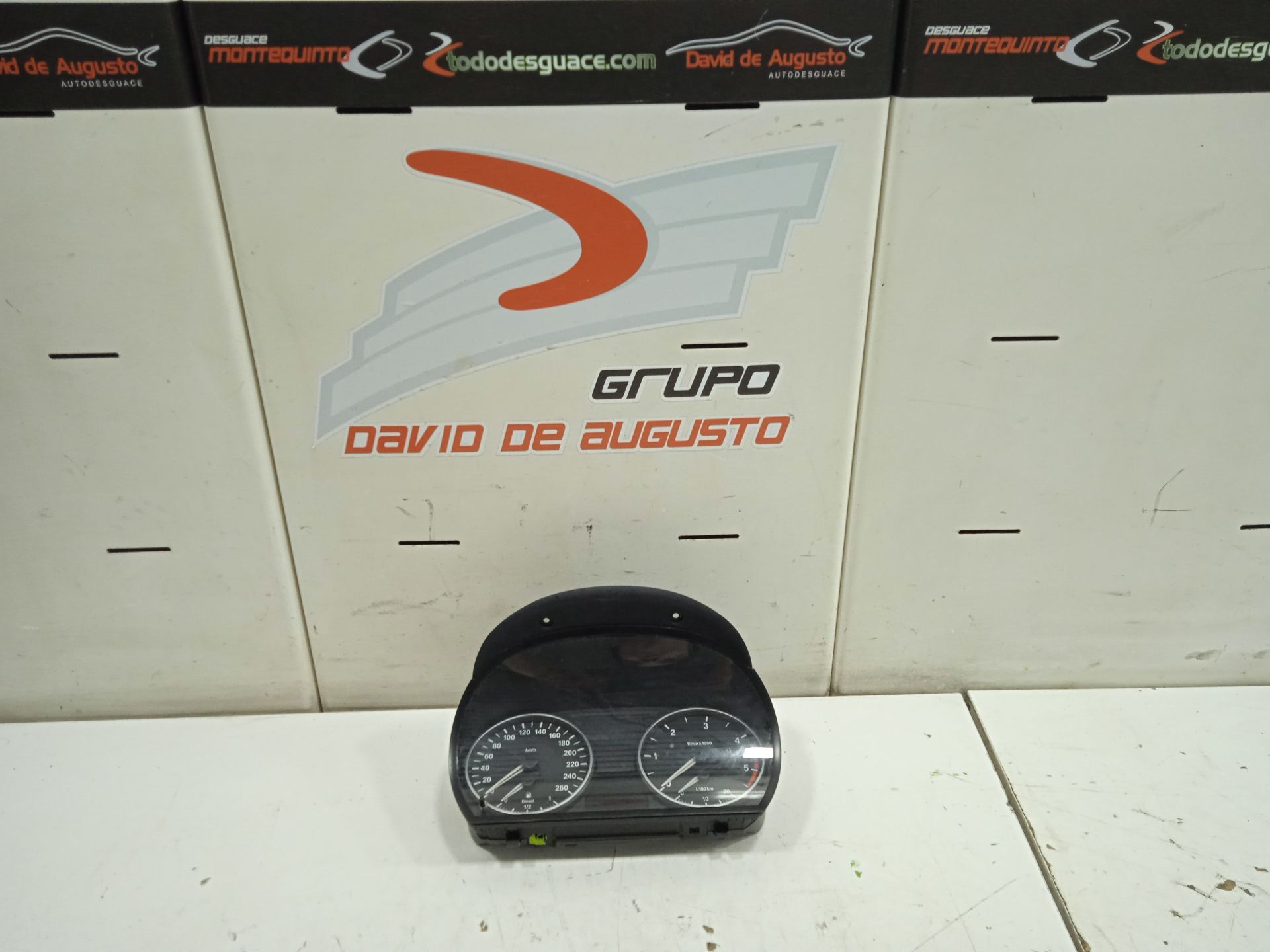 Cuadro instrumentos bmw serie 3 berlina (e90) 320d