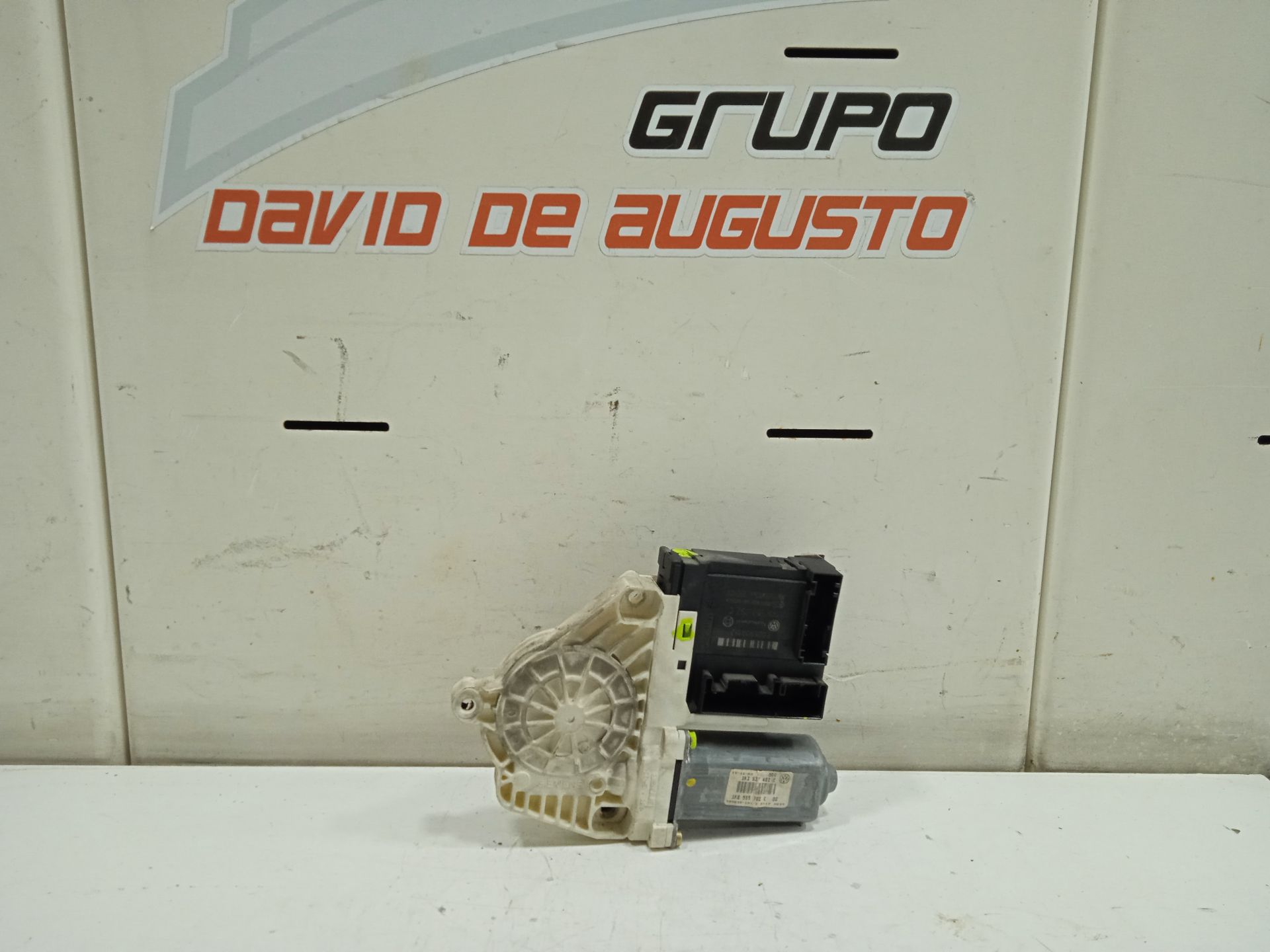 Motor elevalunas delantero derecho volkswagen golf v (1k1)(10.2003) 