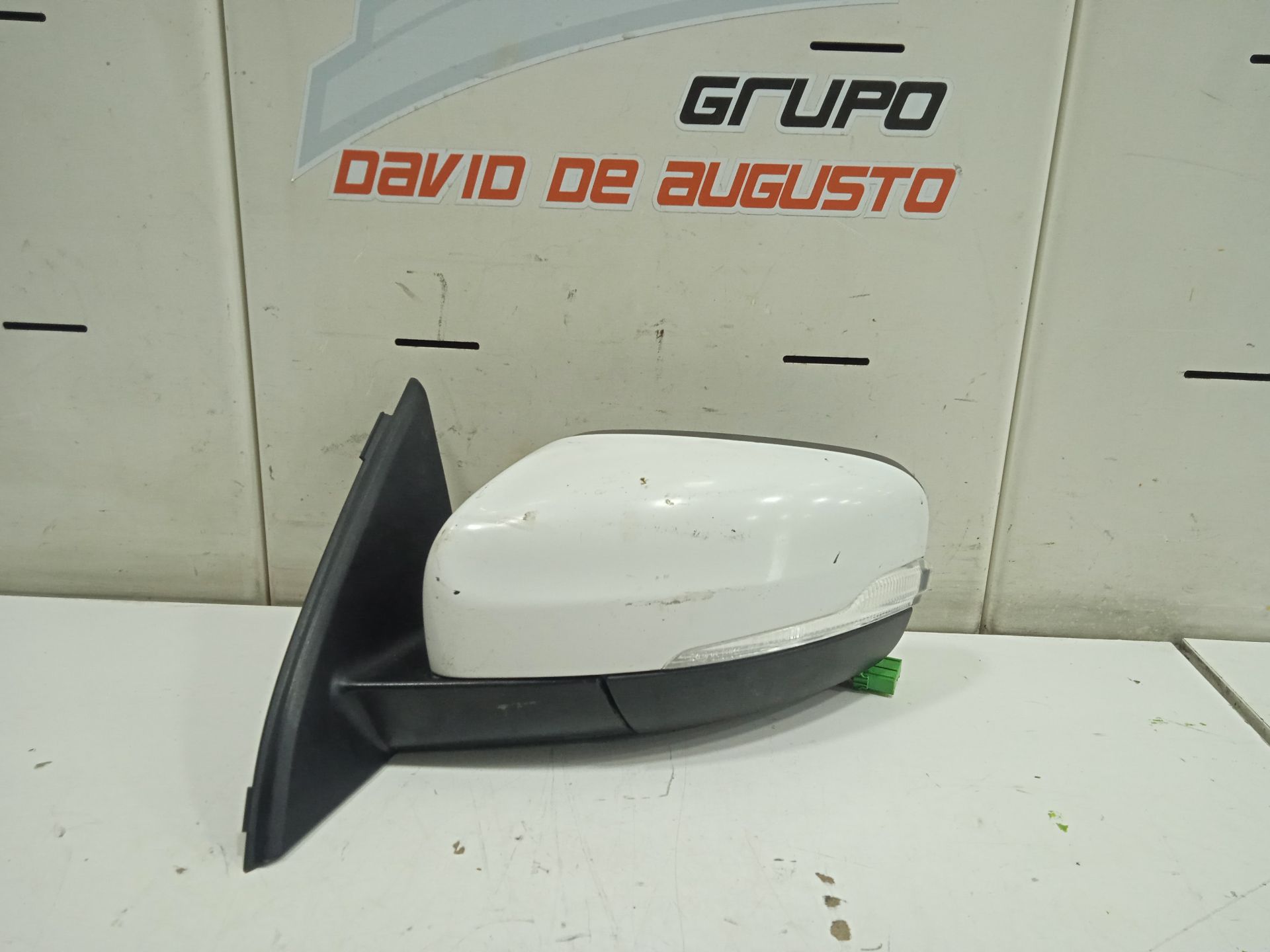 Retrovisor izquierdo volvo xc60 momentum awd