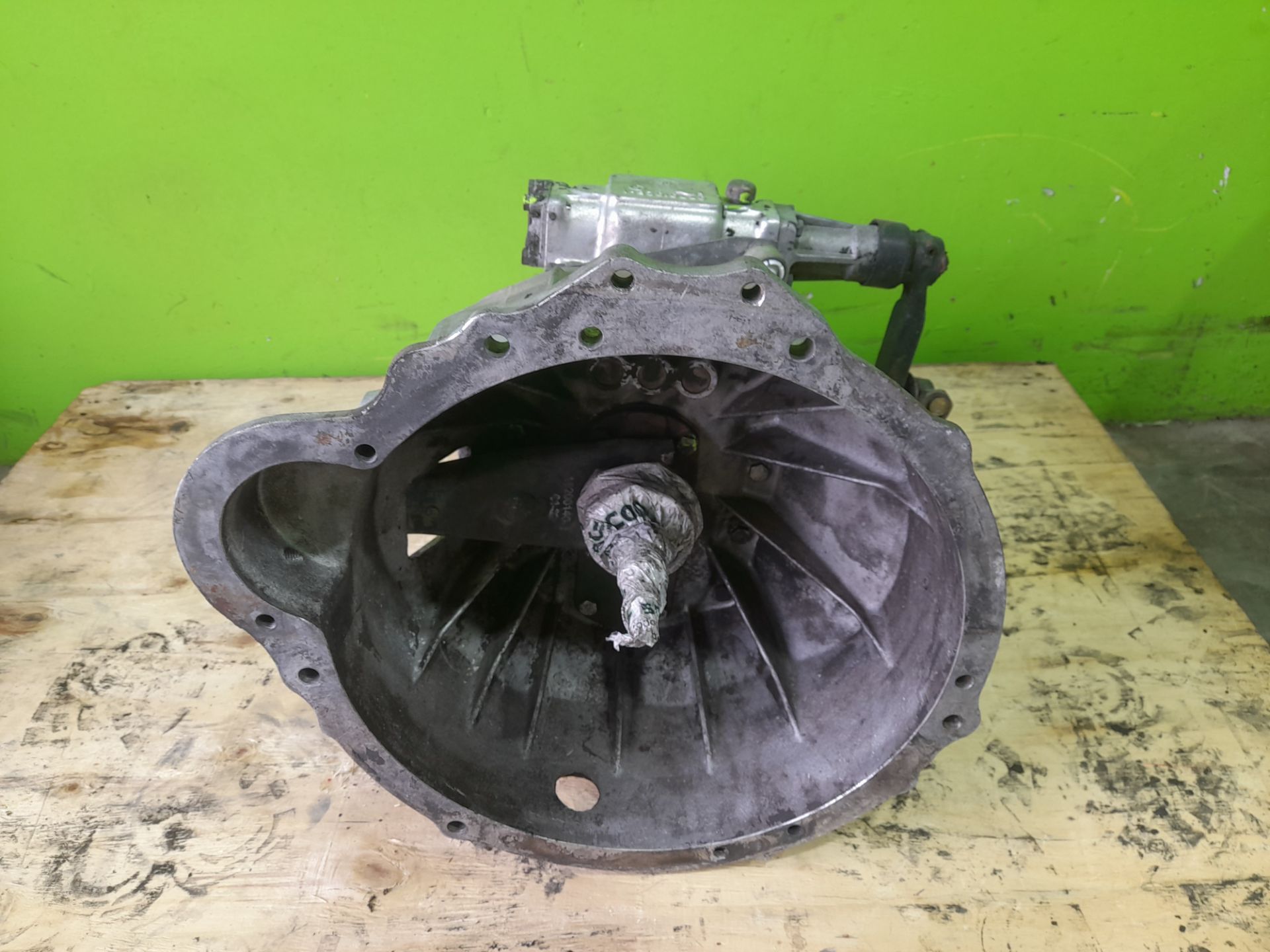 Caja cambios nissan trade caja cerrada techo elevado