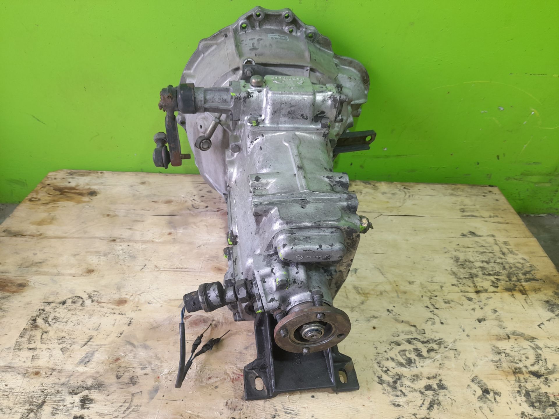 Caja cambios nissan trade caja cerrada techo elevado