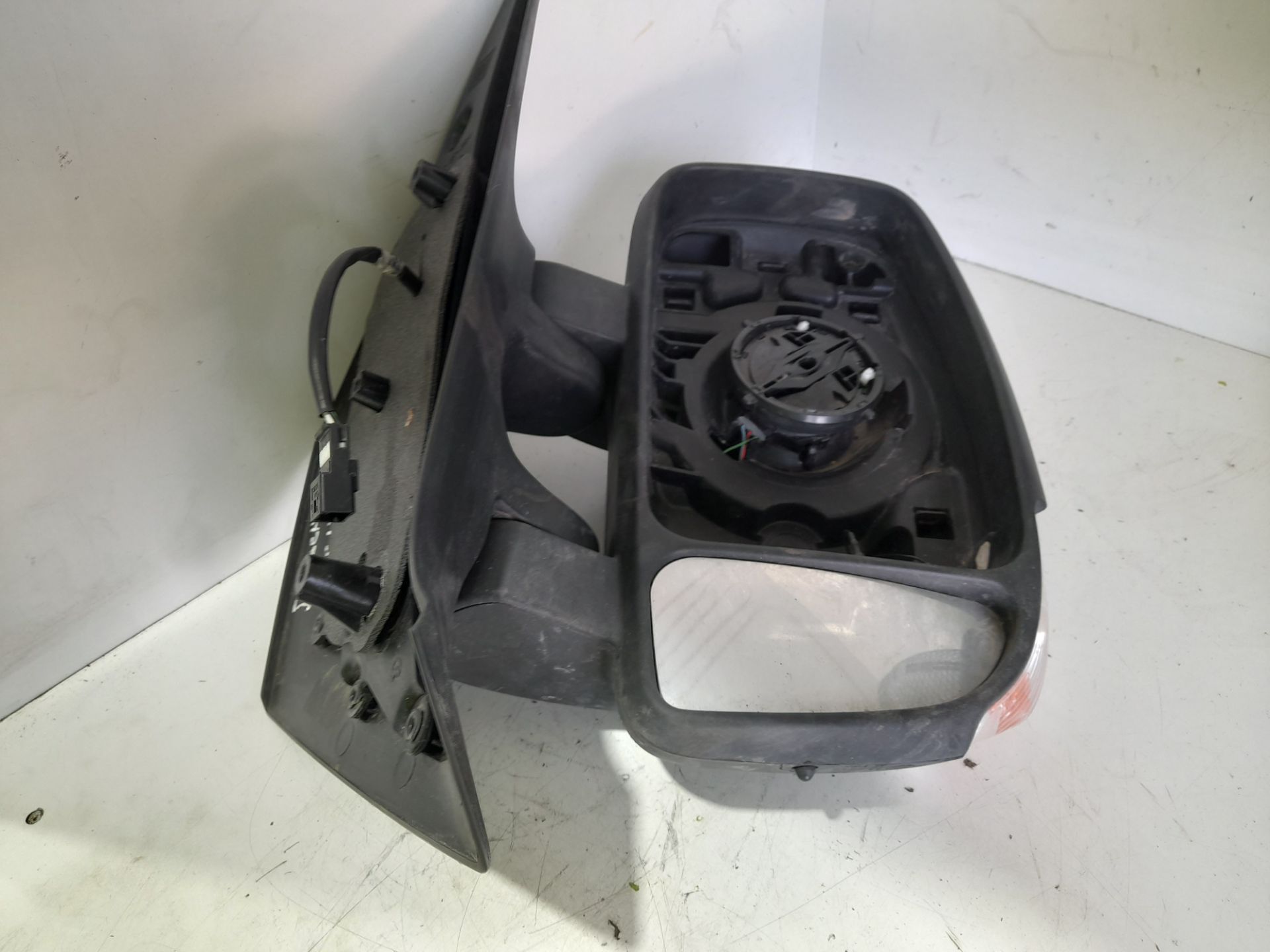 Retrovisor derecho renault  no identificado