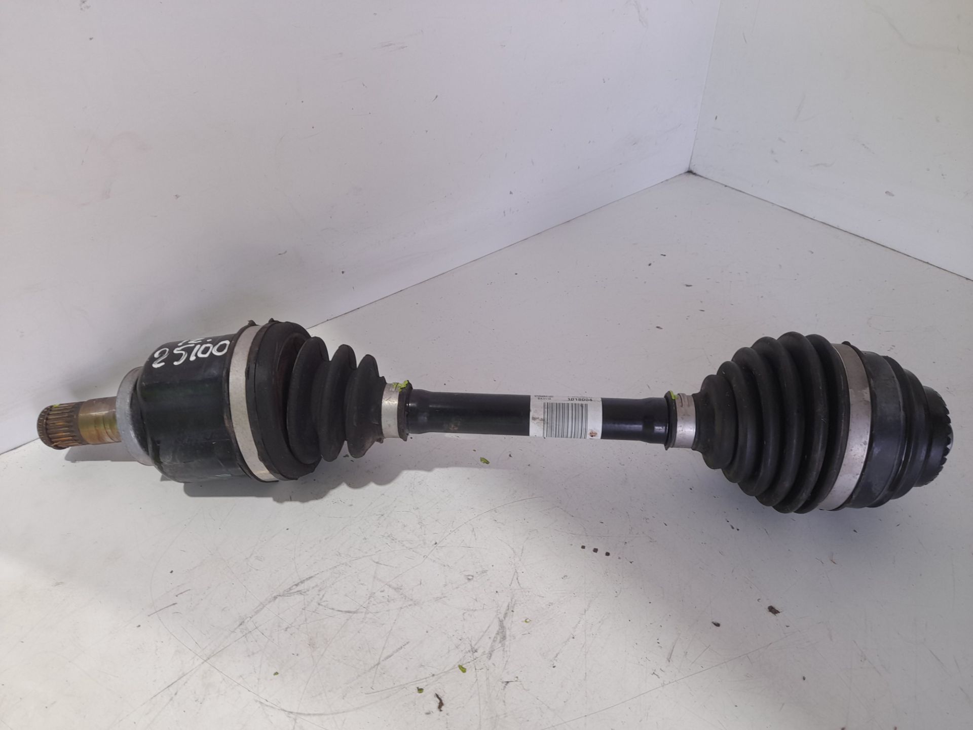 Transmision delantera izquierda   no identificado