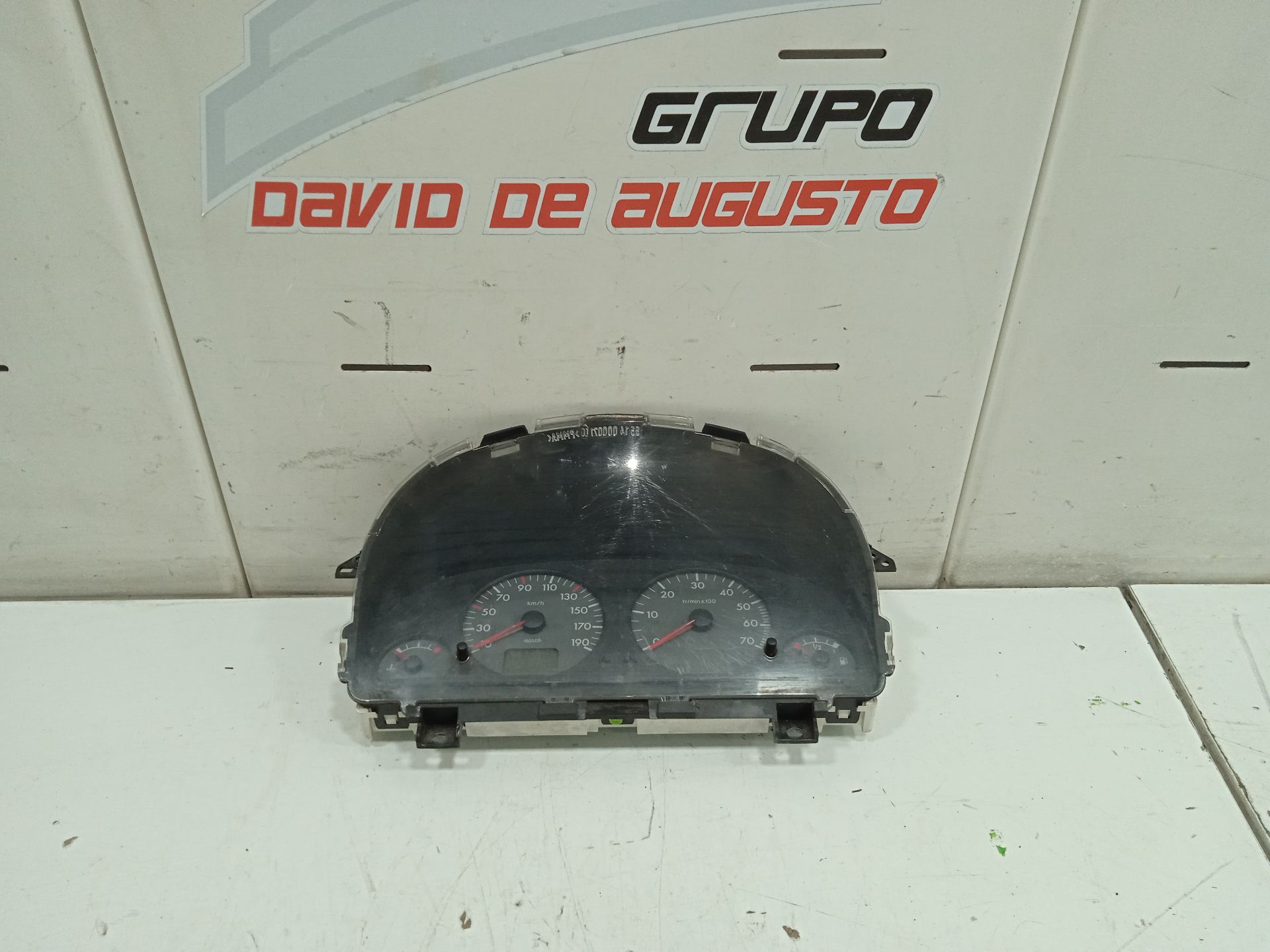 Cuadro instrumentos peugeot partner (s1)(07.1996) combispace