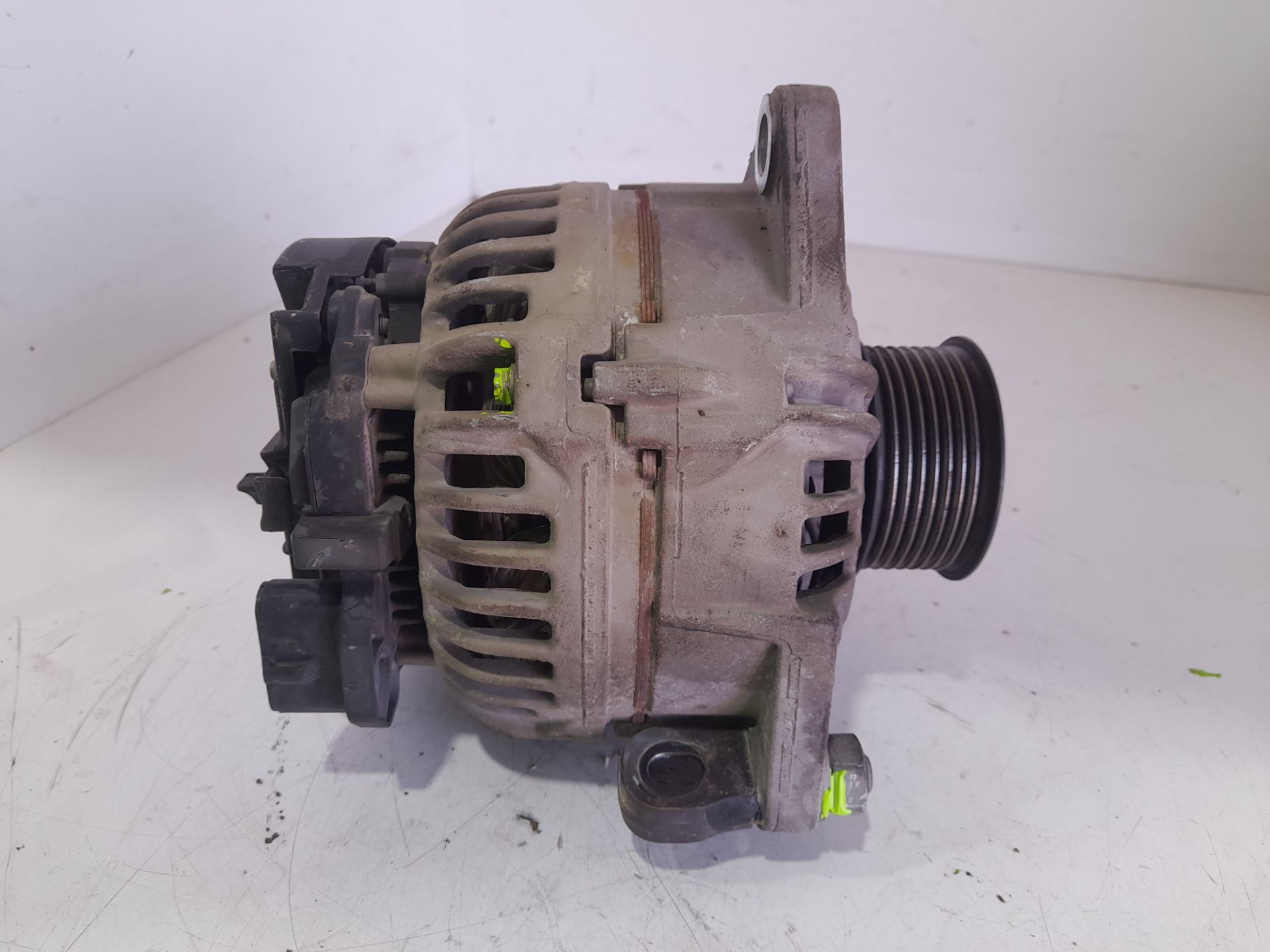 Alternador   no identificado