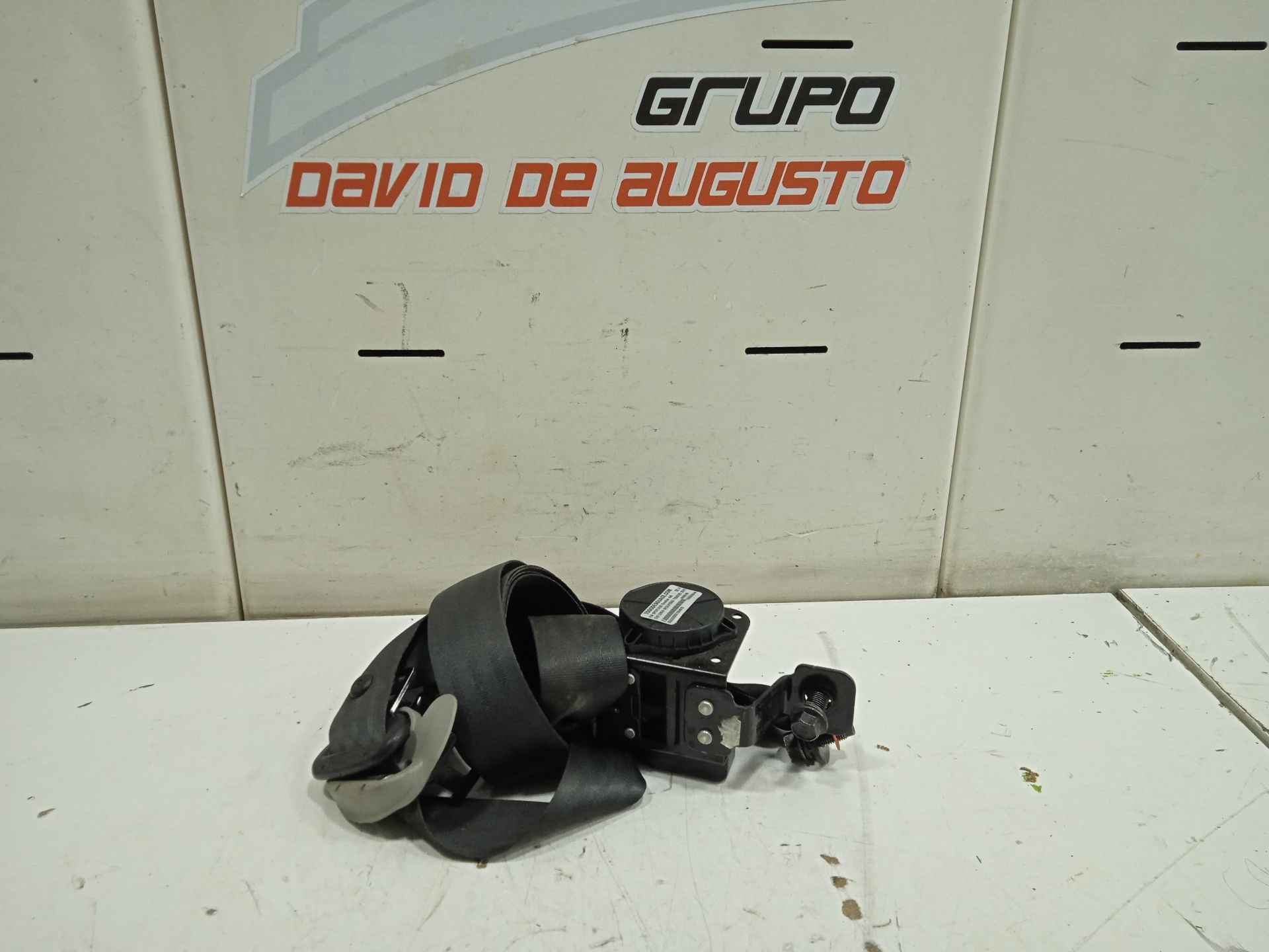 Cinturon seguridad trasero derecho kia sportage (sl) emotion 4x2