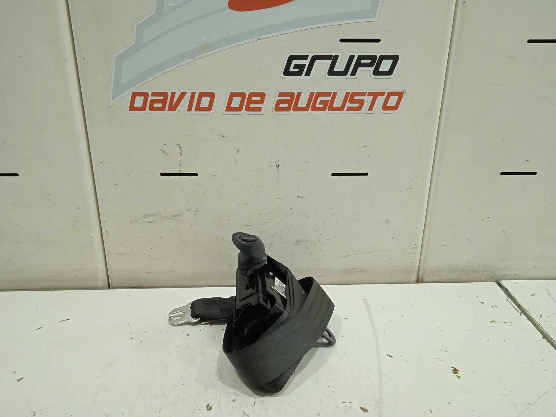 Cinturon seguridad trasero central kia sportage (sl) emotion 4x2