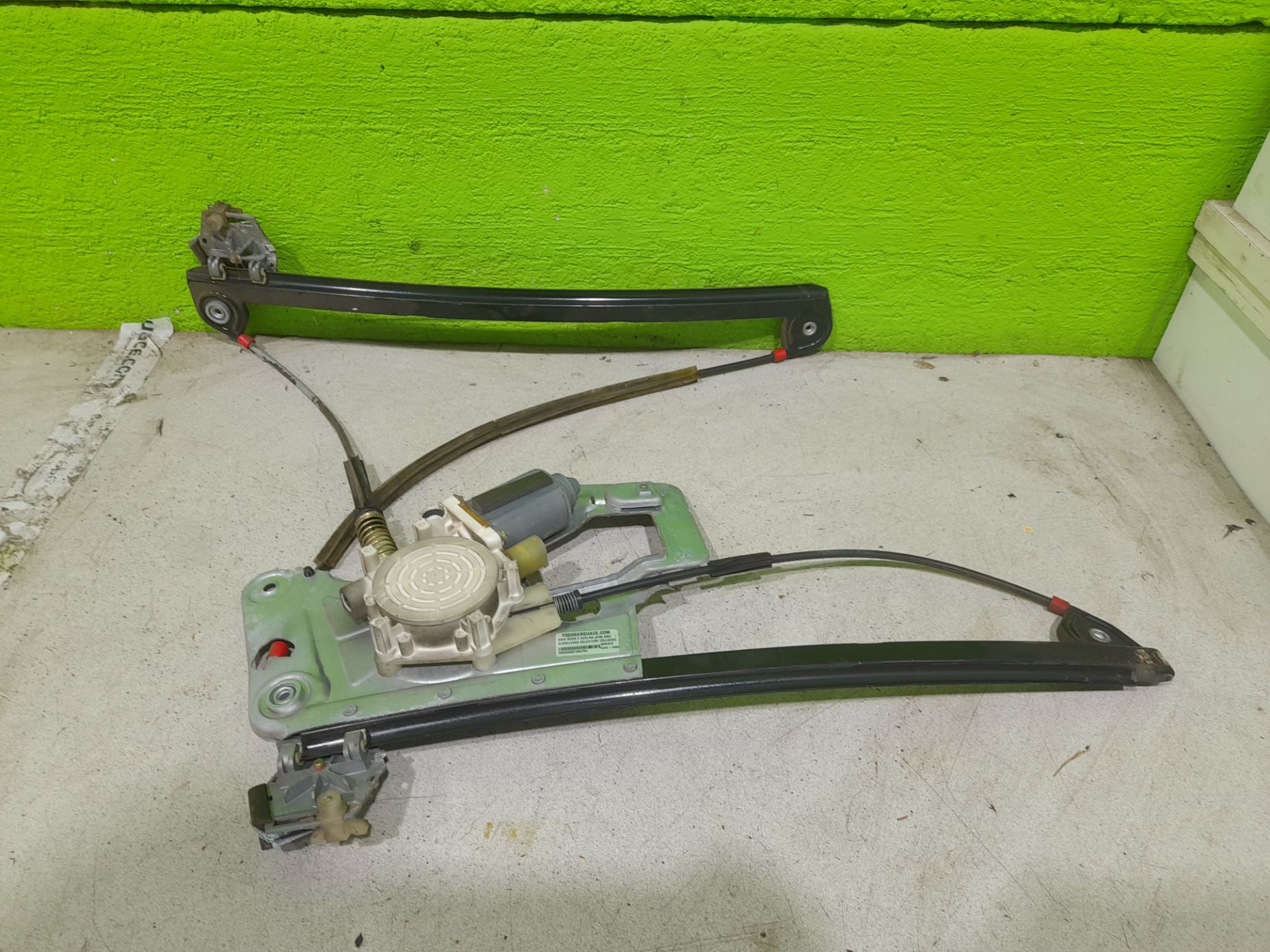Elevalunas delantero izquierdo bmw serie 5 berlina (e39) 520d