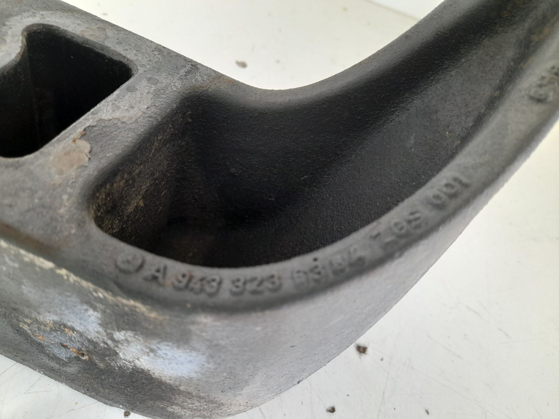 No identificado mercedes-benz axor 2 cr 2-ejes 18 t bm 944 95024 (2004) 1829   4x4      om 906 la s (c