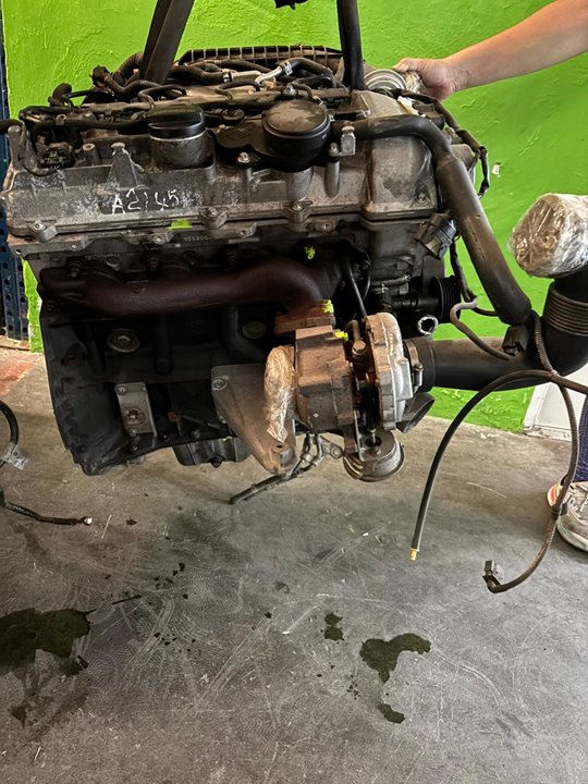 Motor completo mercedes-benz clase c (bm 203) sportcoupe c 220 cdi (203.706)
