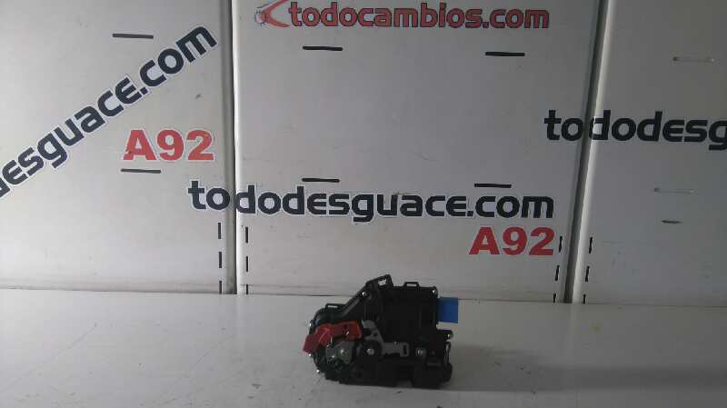 Cerradura puerta delantera derecha volkswagen golf plus v (5m1) edition
