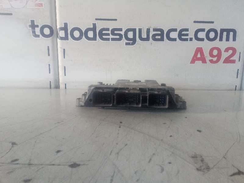 Centralita motor uce ford focus berlina (cap) ambiente (d)