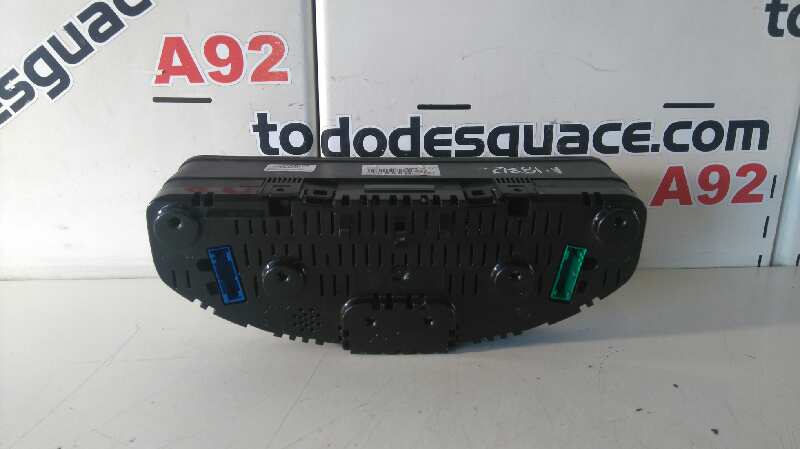 Cuadro instrumentos caja cerrada  techo medio ele