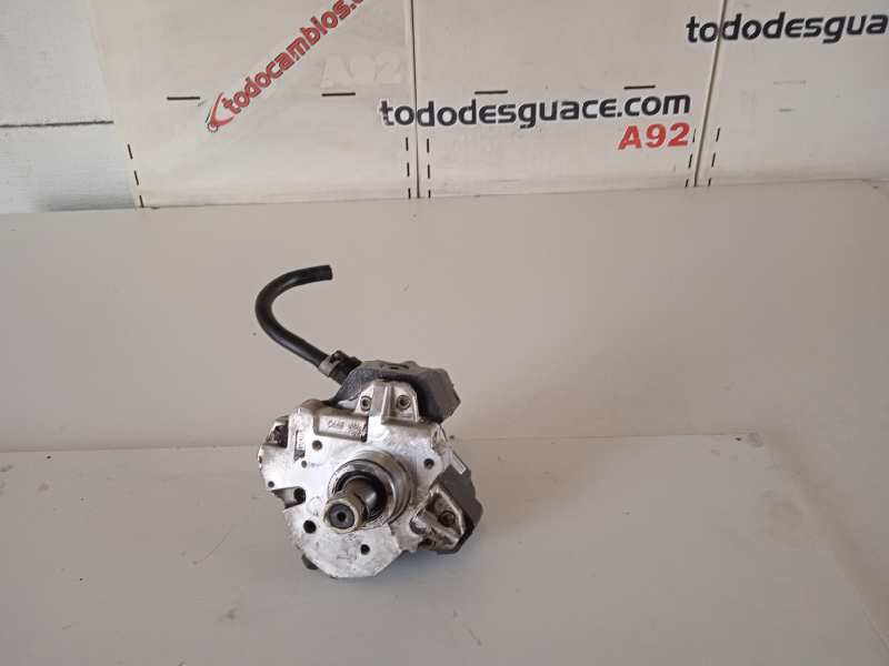 Bomba inyeccion l1h1   caja cerrada   3.3 to