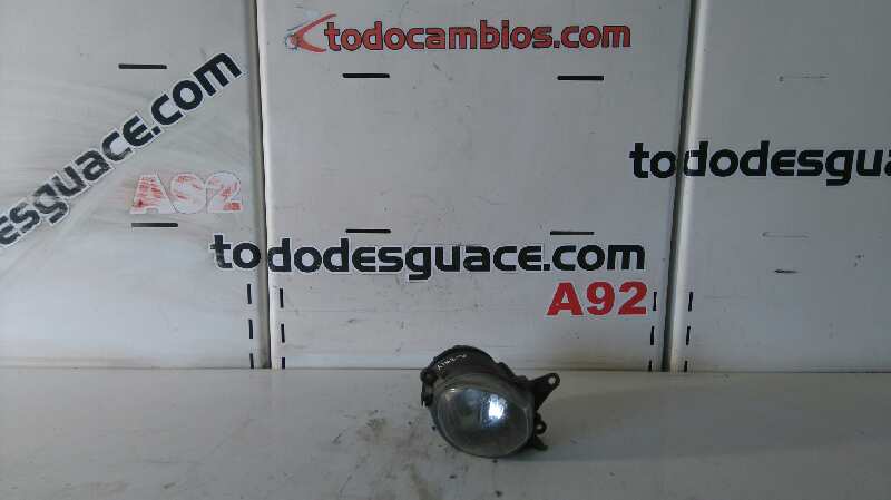Faro antiniebla izquierdo audi a4 berlina (b5) 2.5 tdi