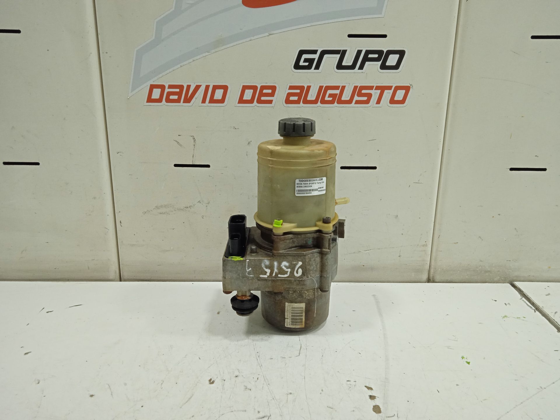 Bomba direccion skoda fabia (6y26y3) young line