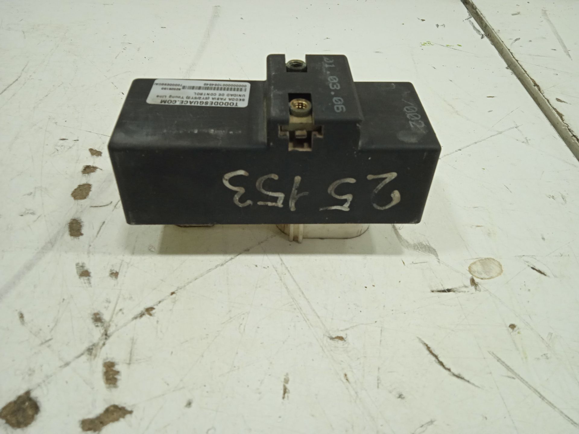 Unidad de control skoda fabia (6y26y3) young line